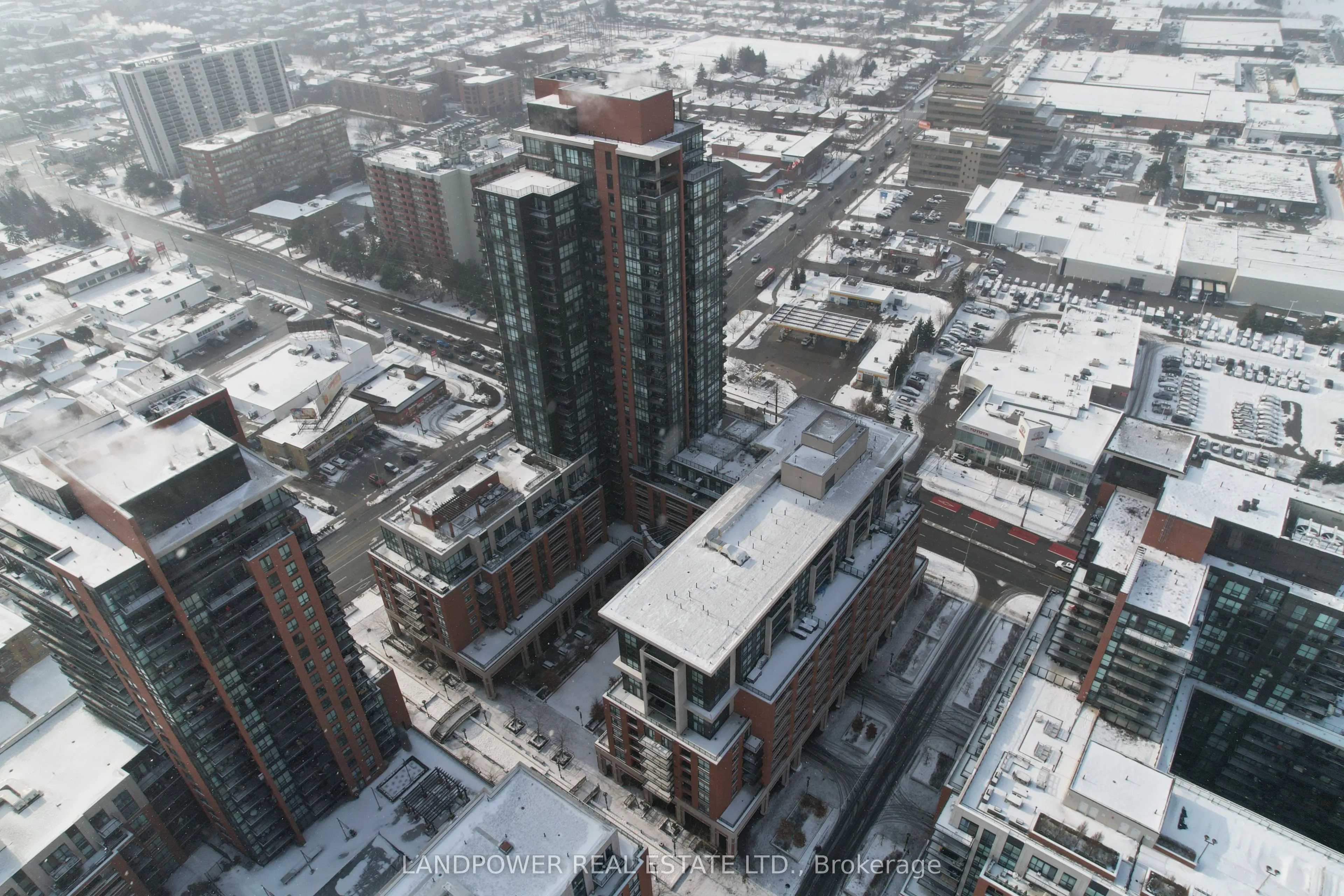 830 Lawrence Avenue W, #724