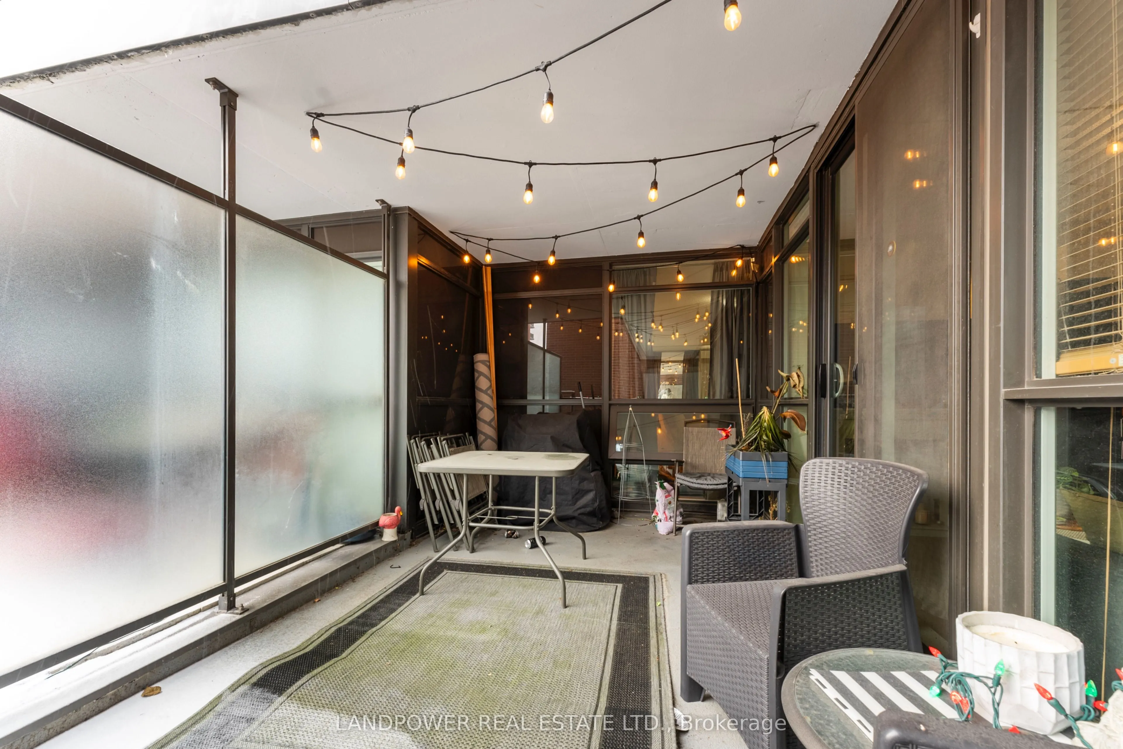 830 Lawrence Avenue W, #724