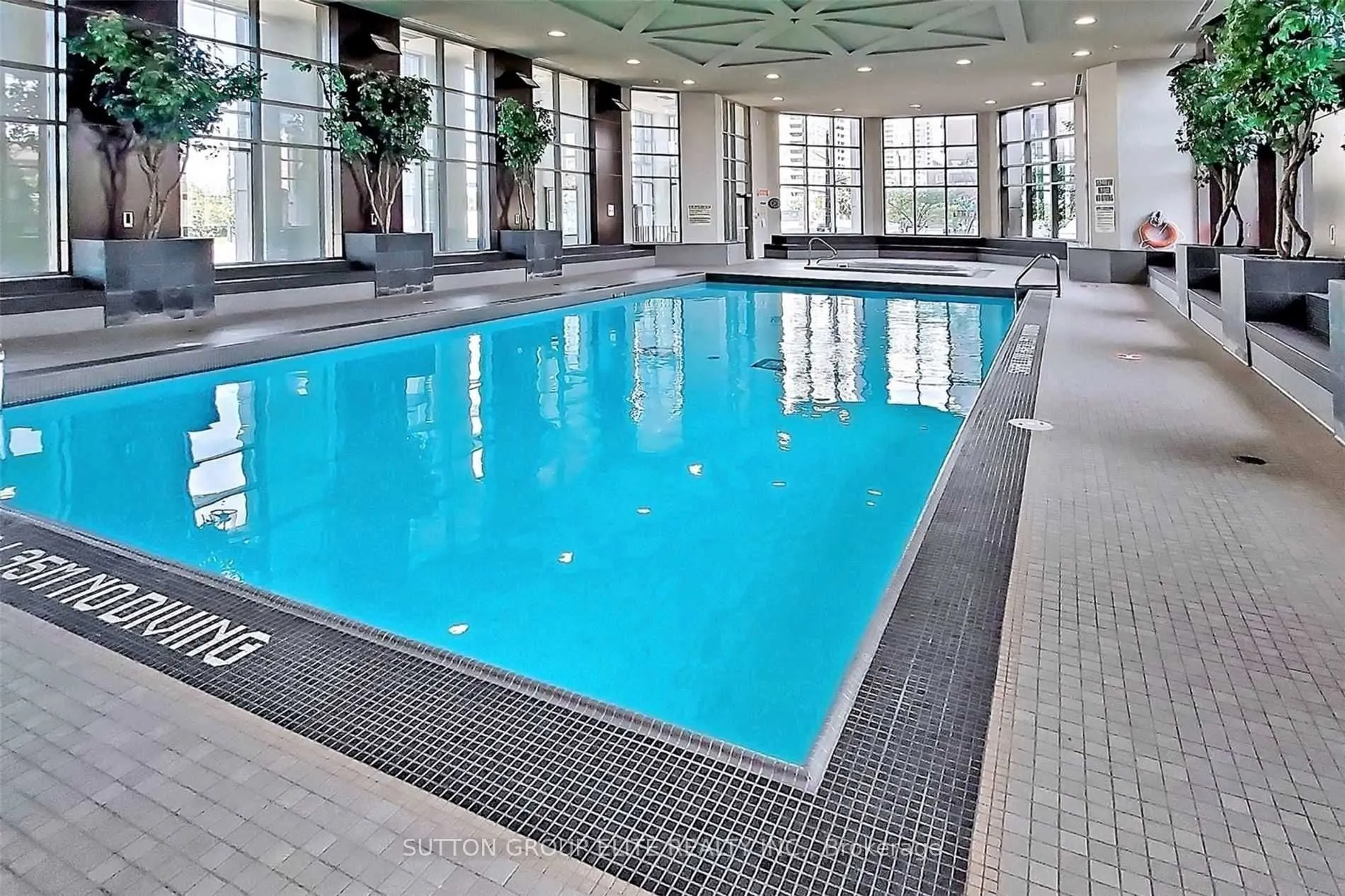 388 Prince Of Wales Drive, #2108