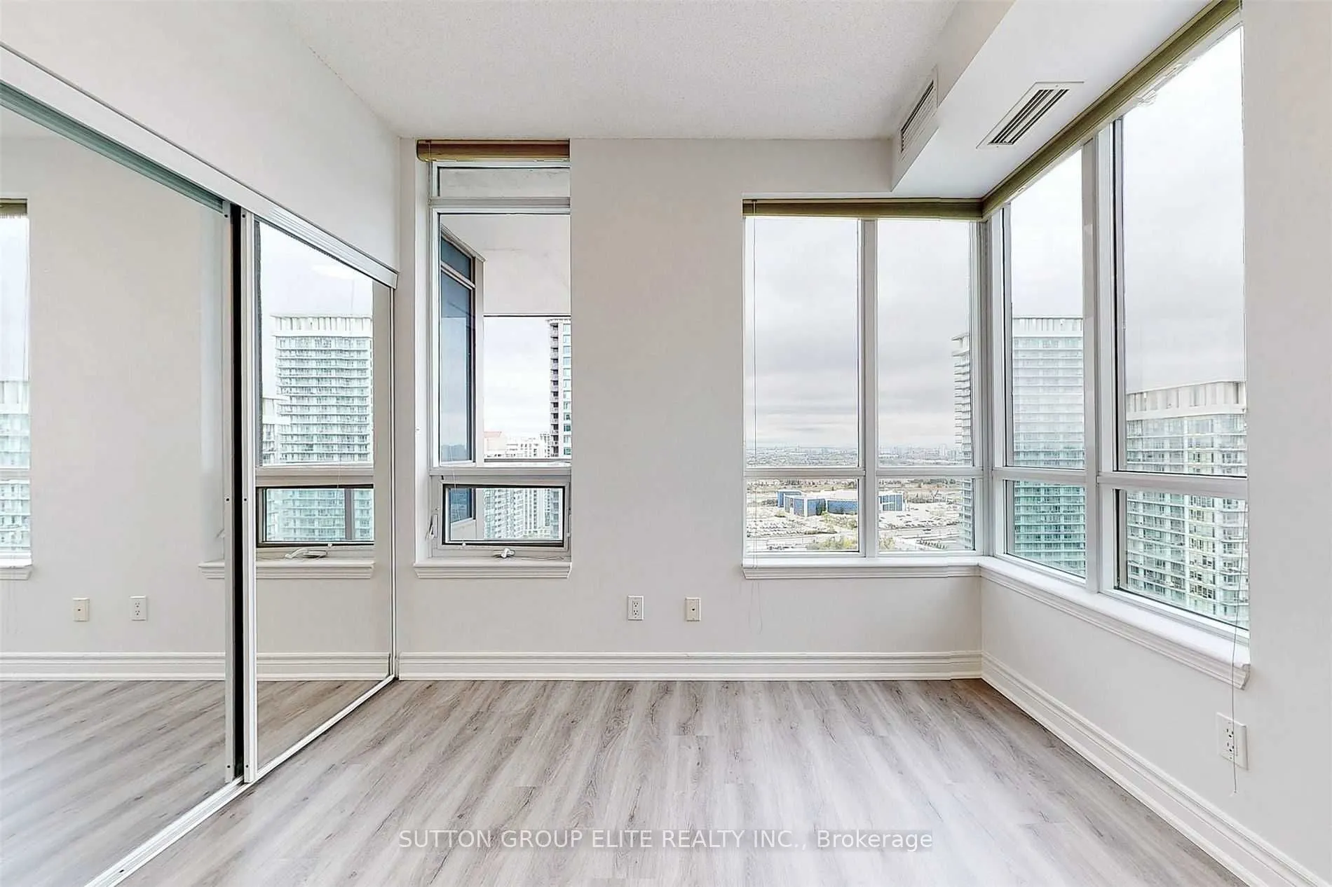 388 Prince Of Wales Drive, #2108