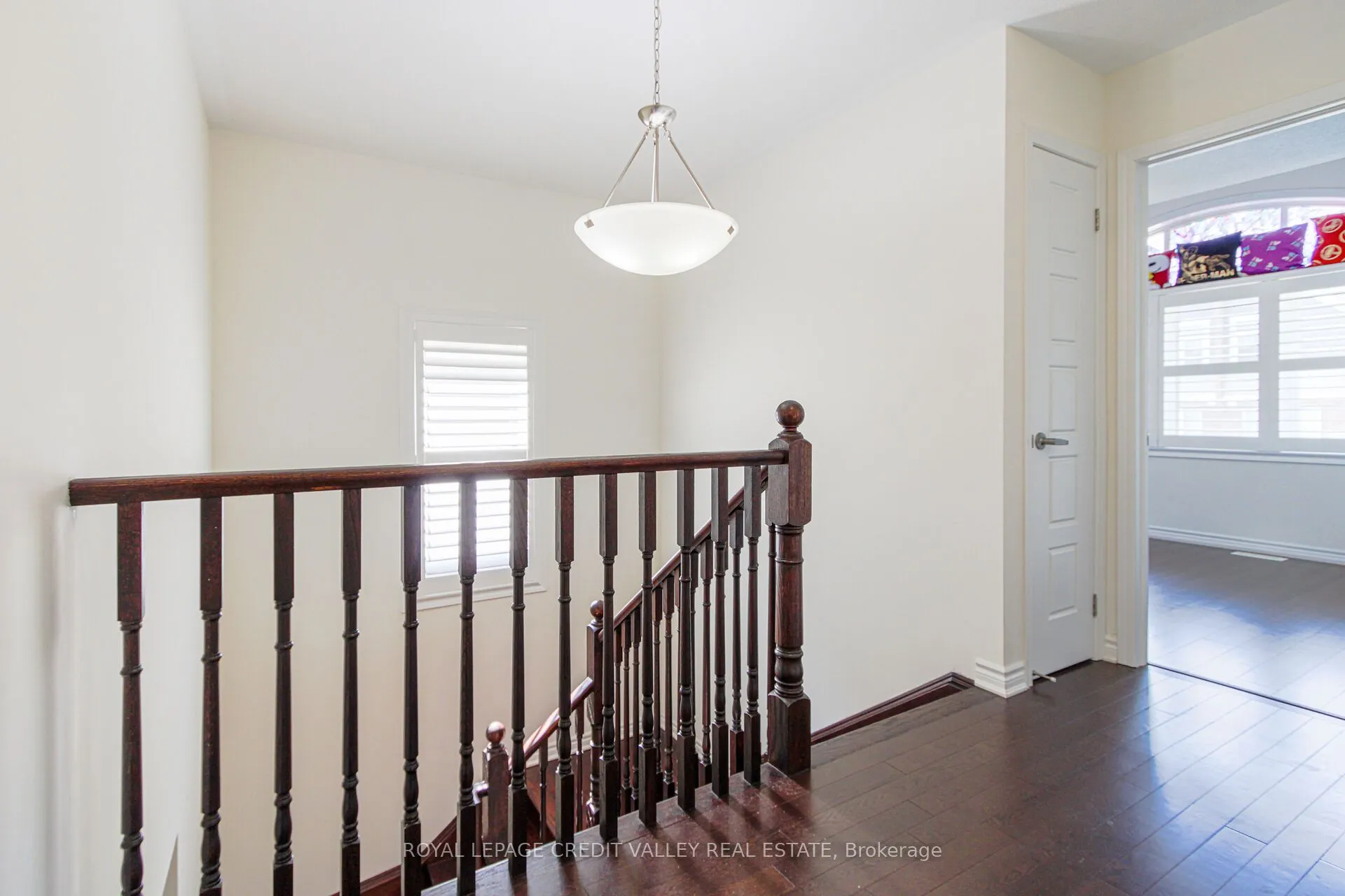 1229 Rose Way