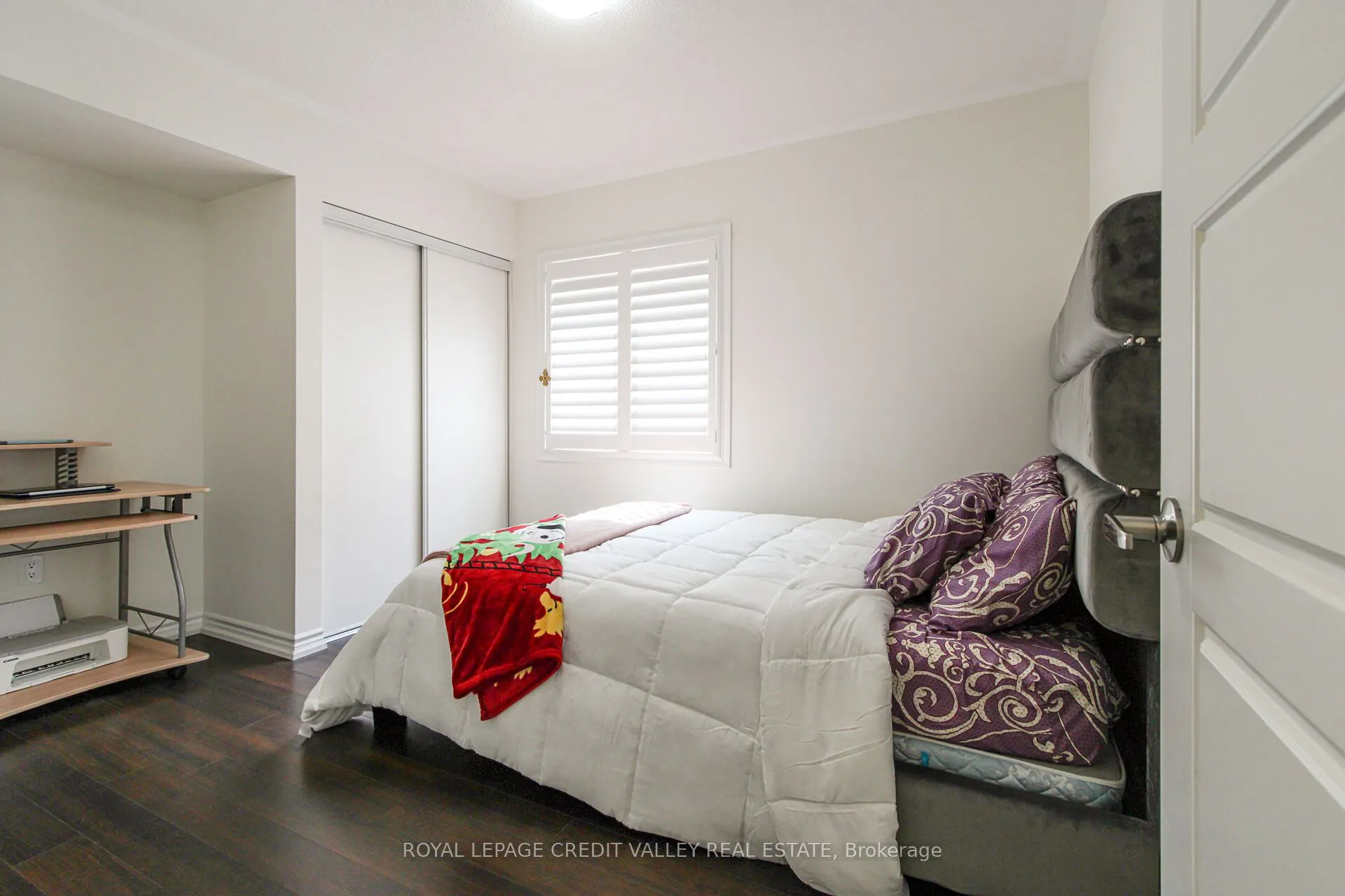 1229 Rose Way