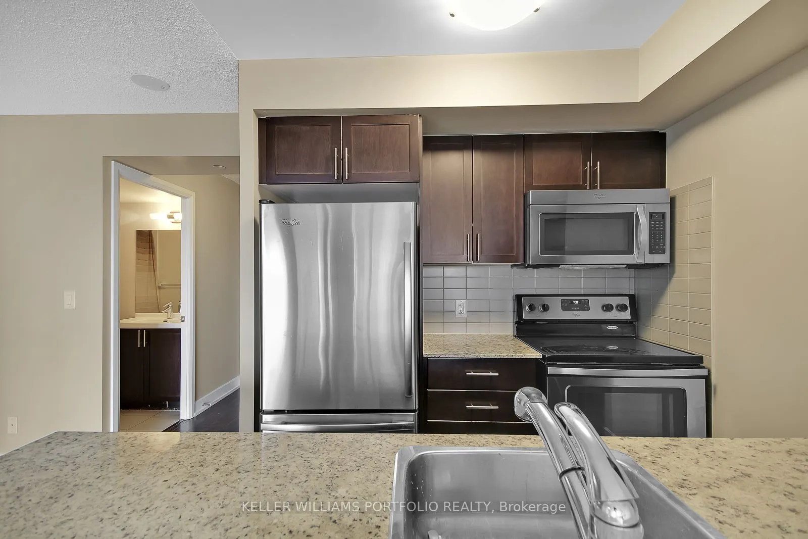 6 Eva Road, #509