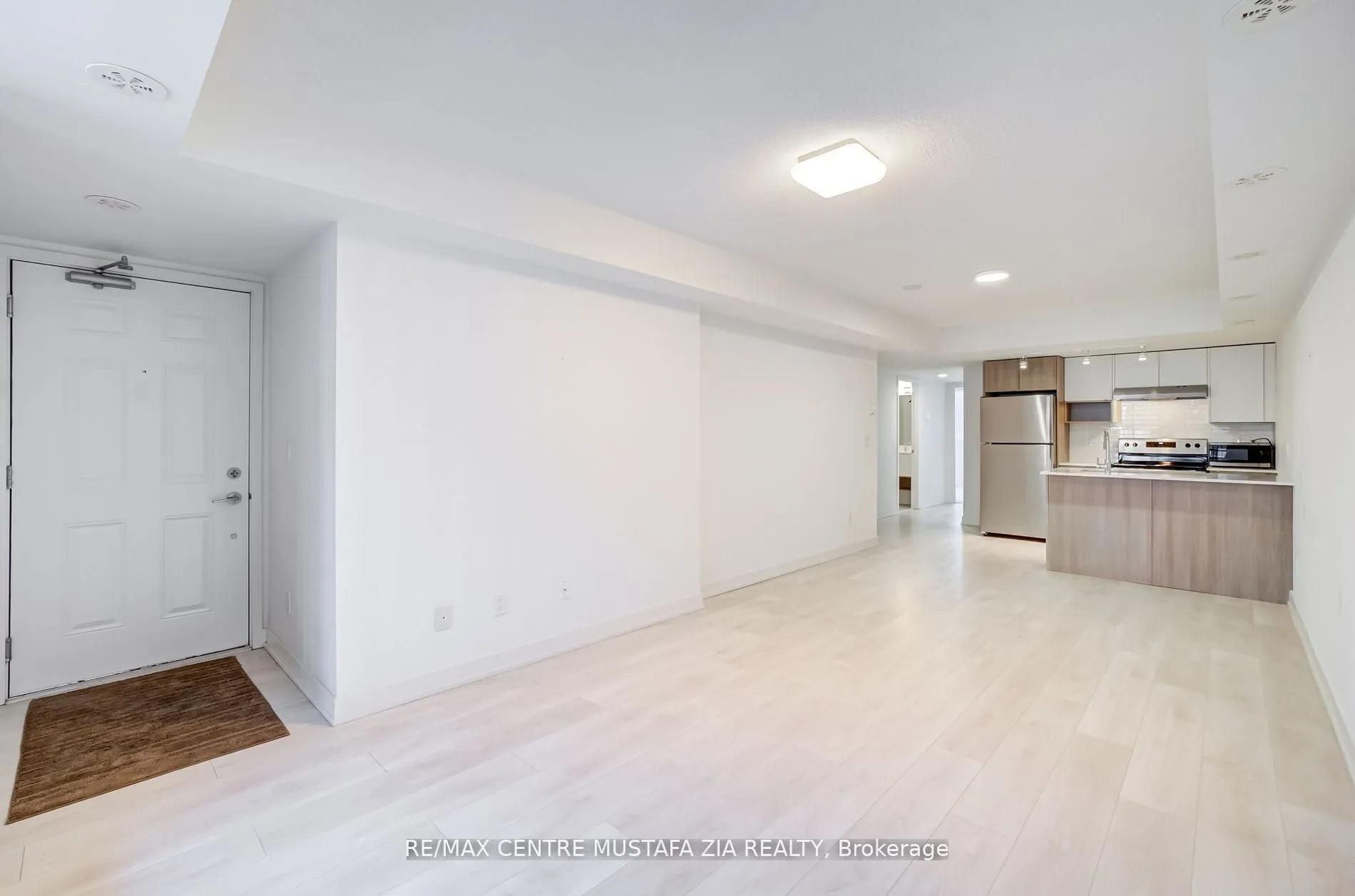 1129 Cooke Boulevard, #608
