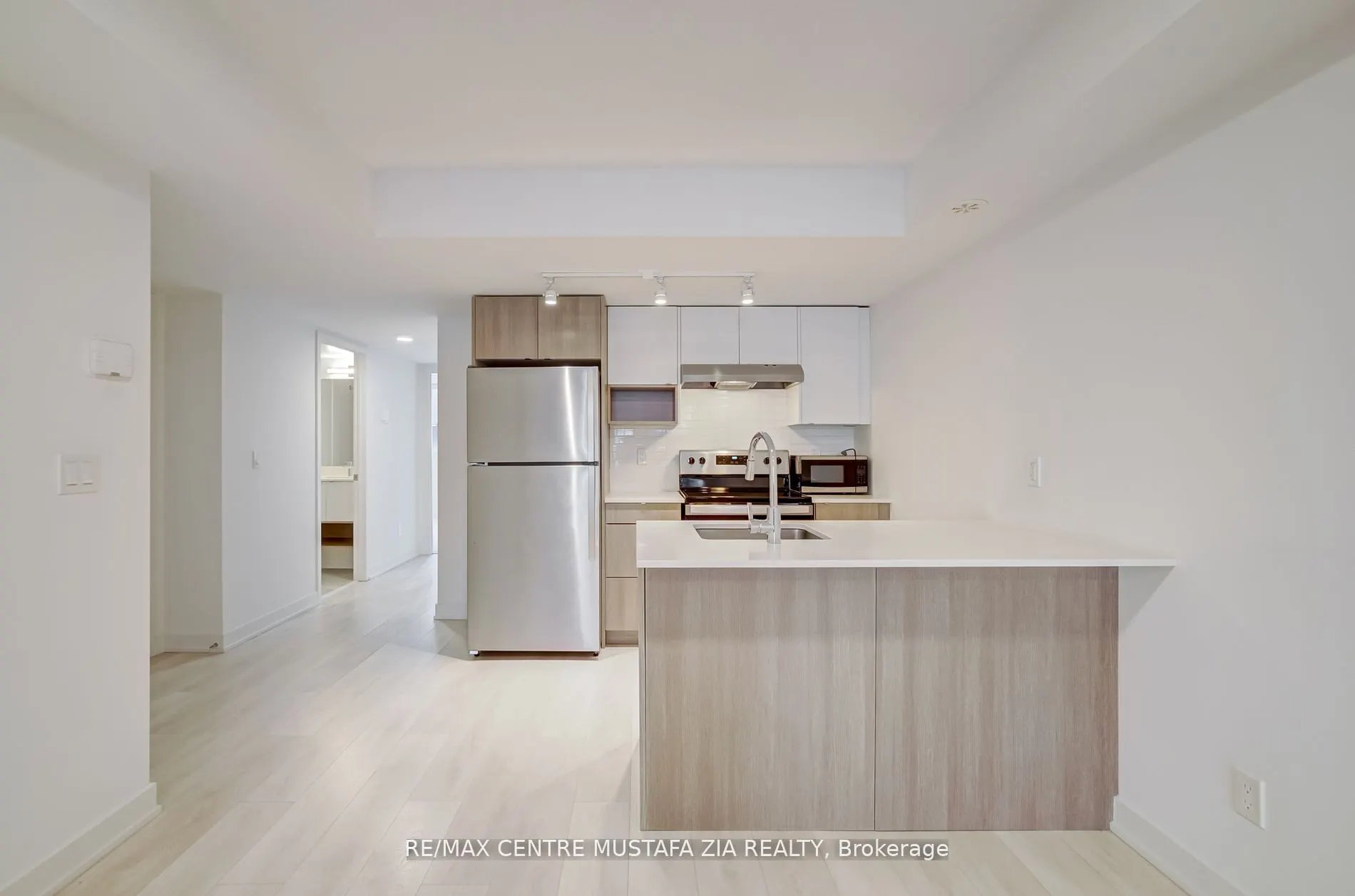 1129 Cooke Boulevard, #608