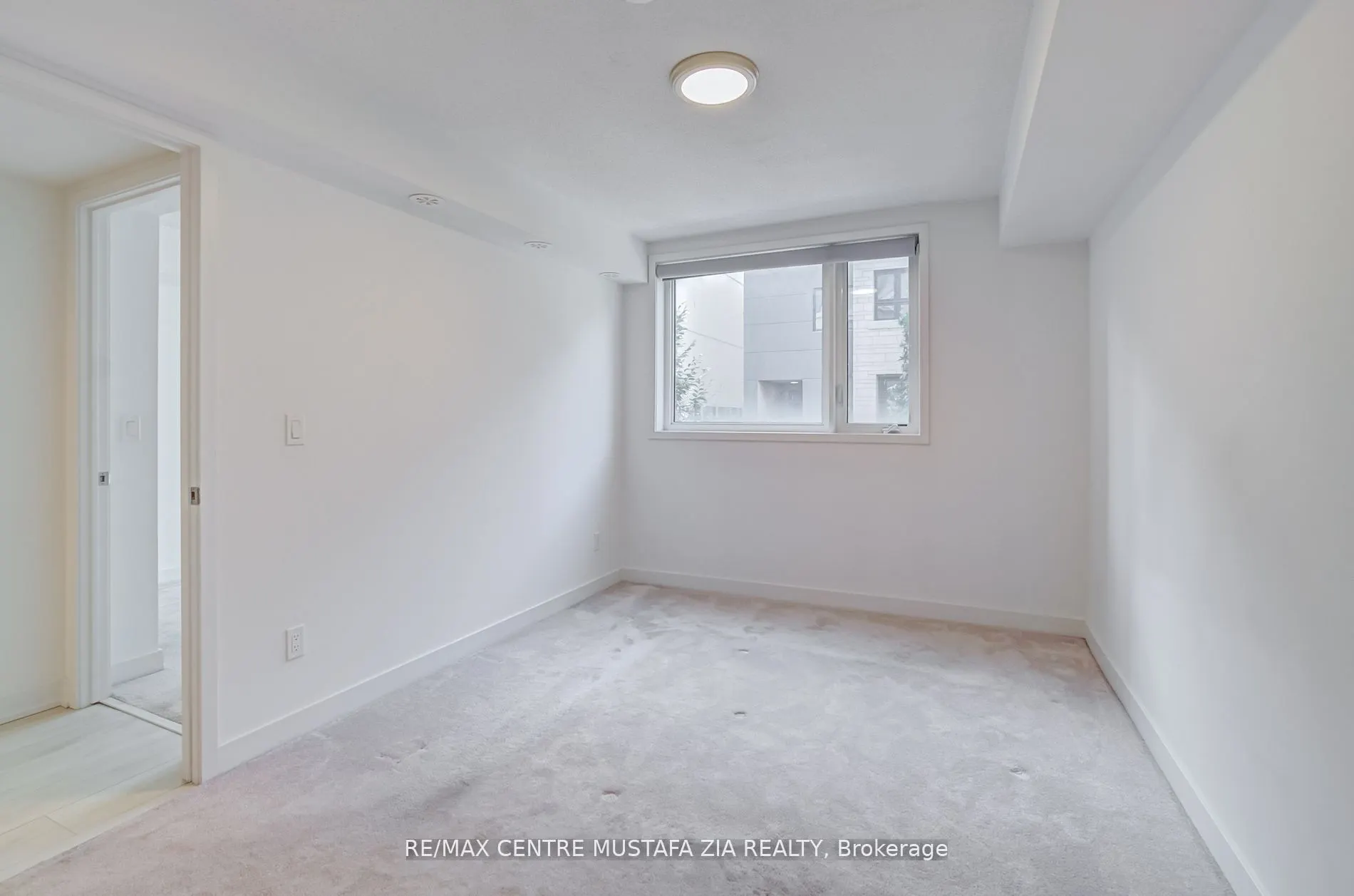 1129 Cooke Boulevard, #608
