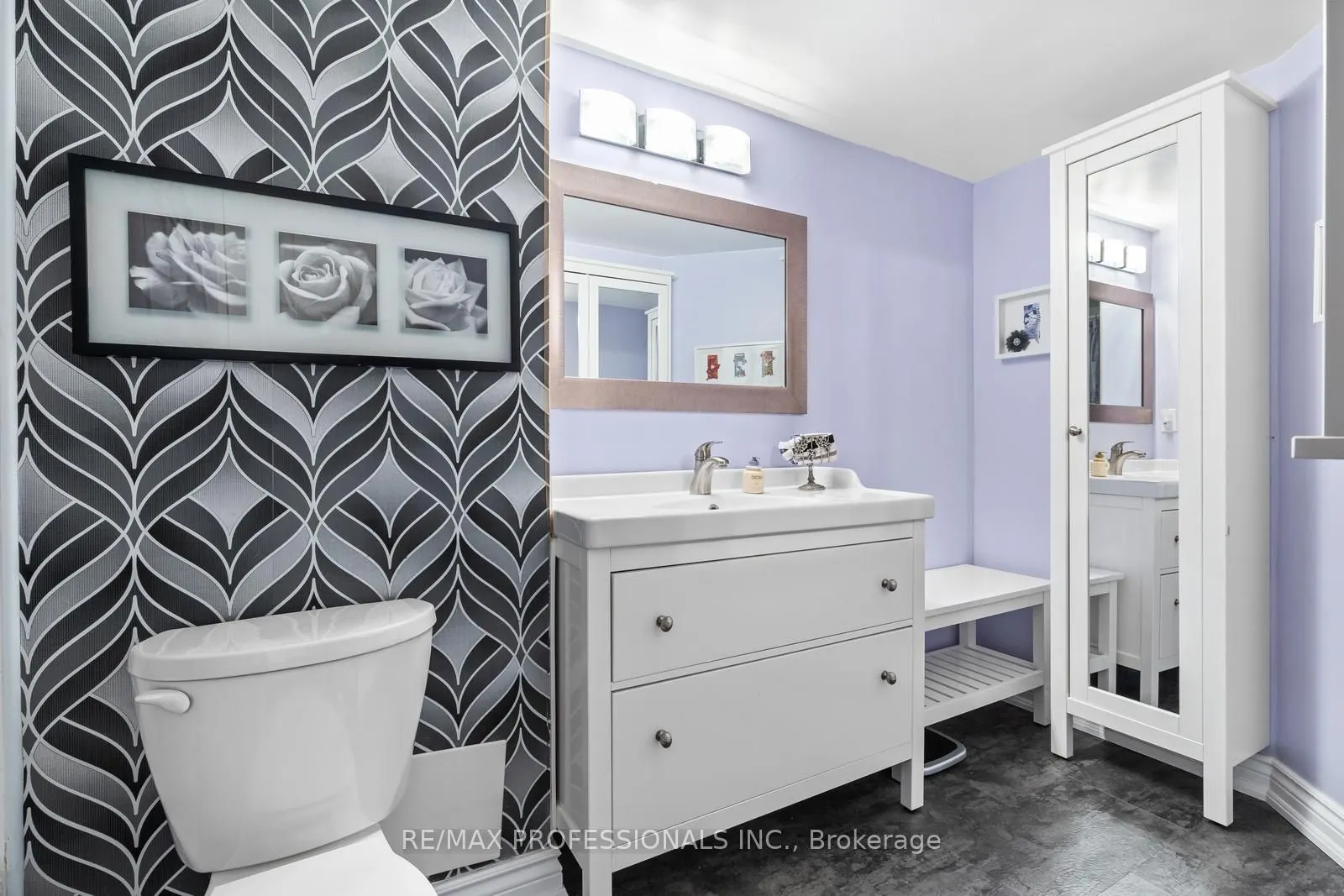 1485 Lakeshore Road E, #114