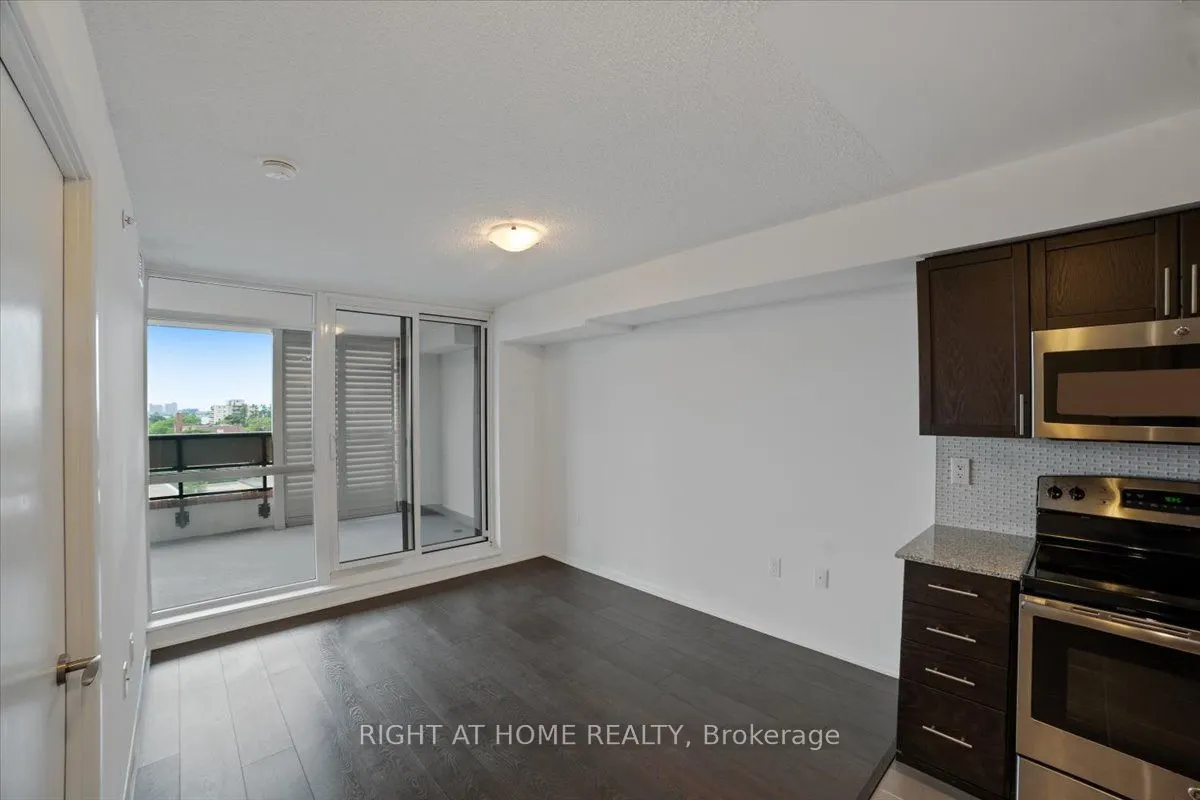 830 Lawrence Avenue, #537