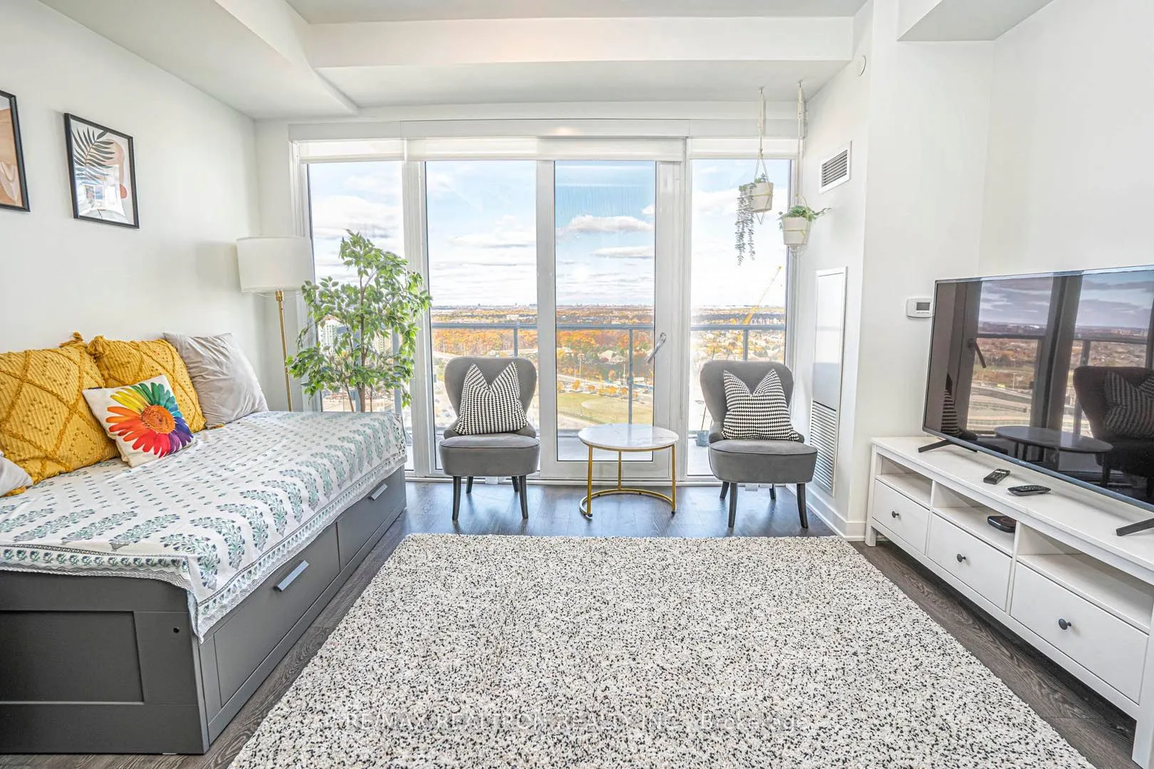 4675 Metcalfe Avenue, #2003