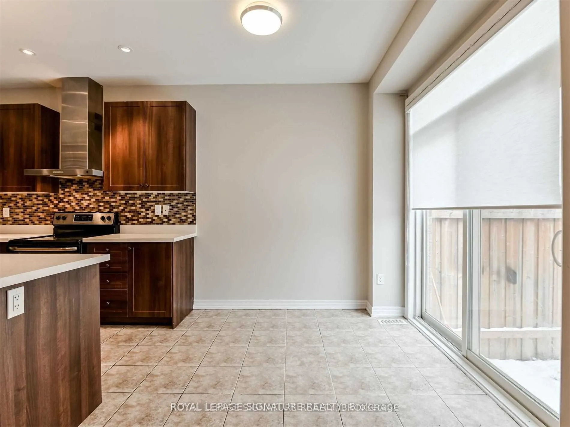 37 Chesterwood Crescent