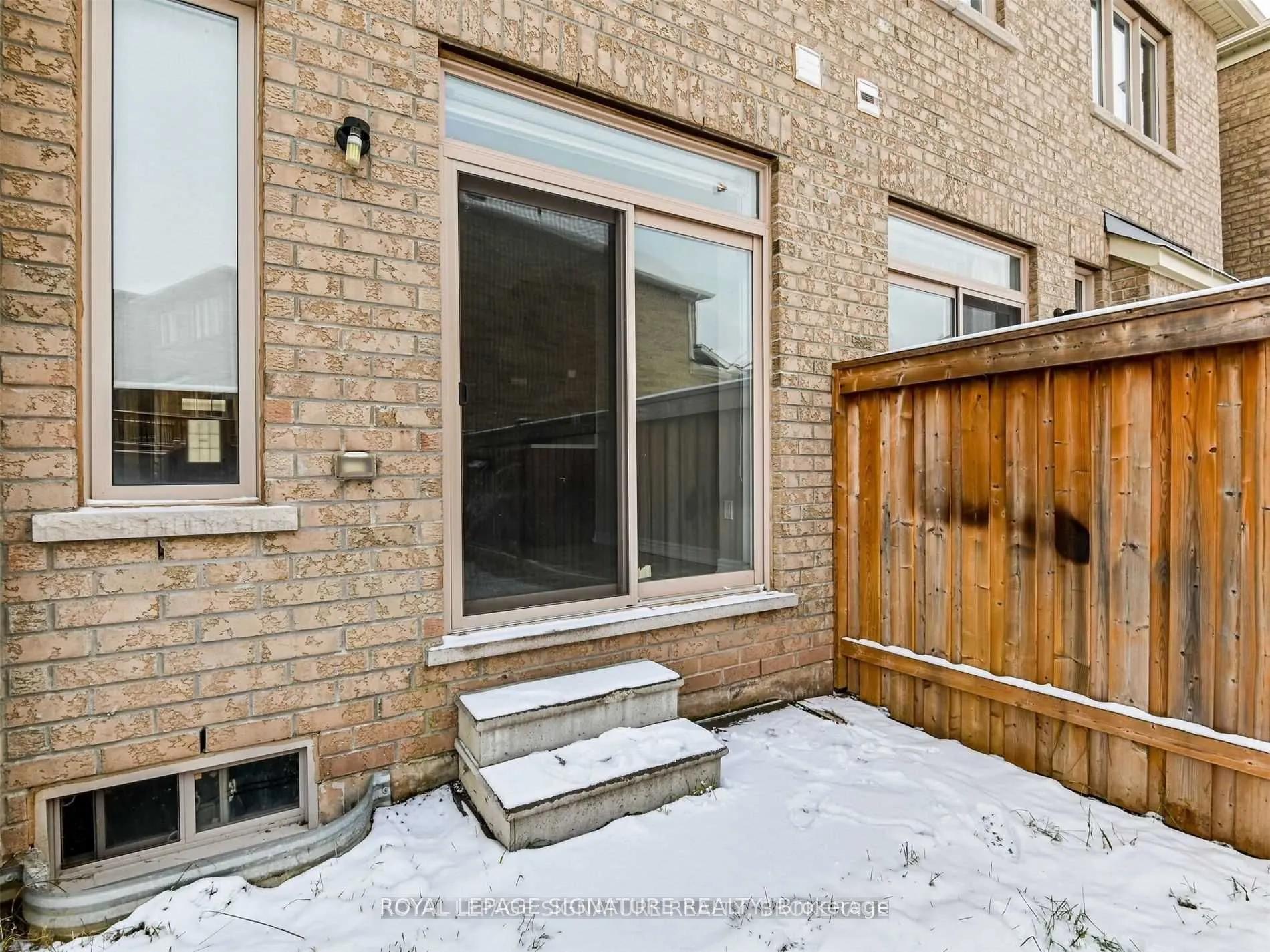 37 Chesterwood Crescent