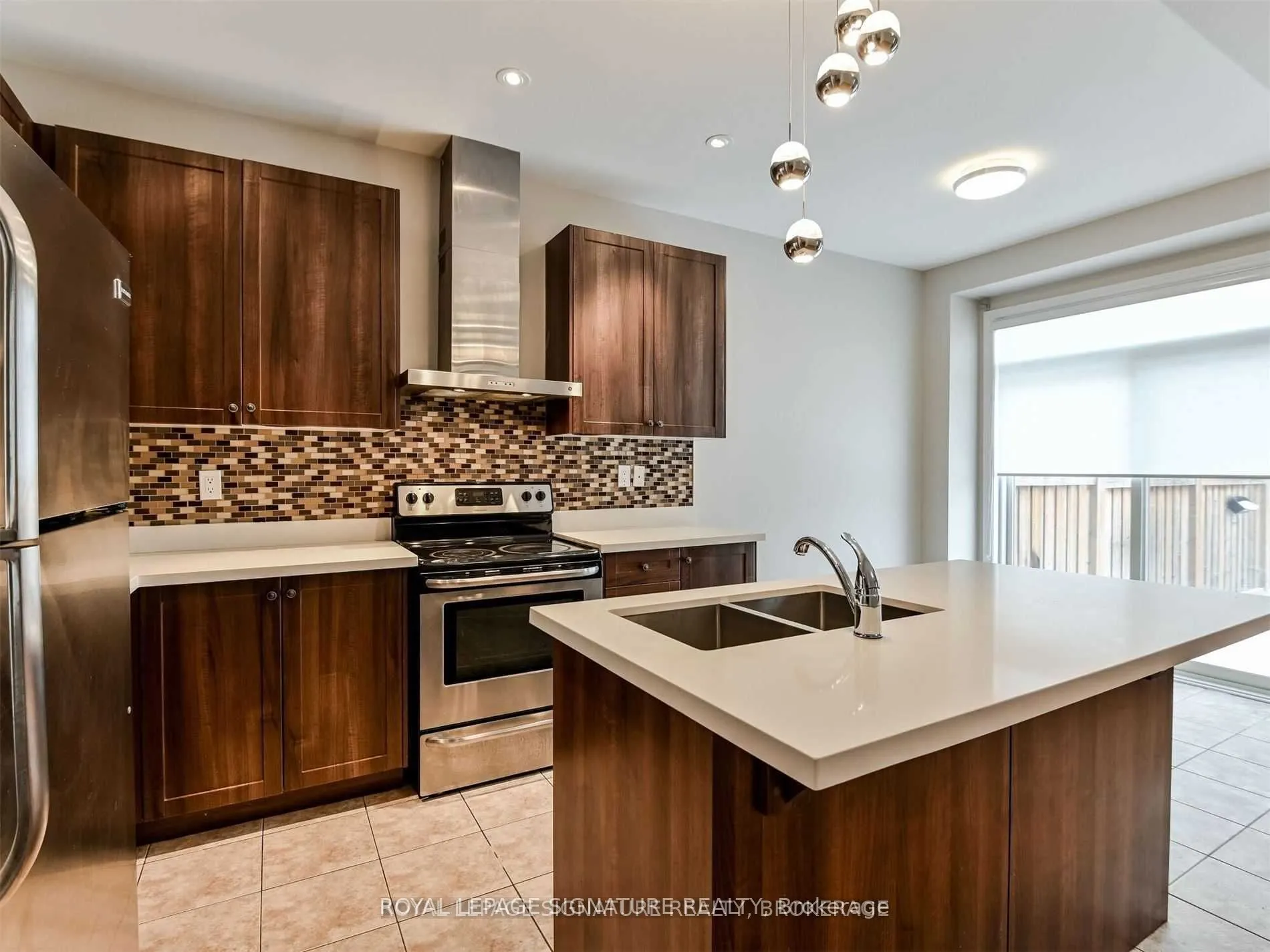 37 Chesterwood Crescent