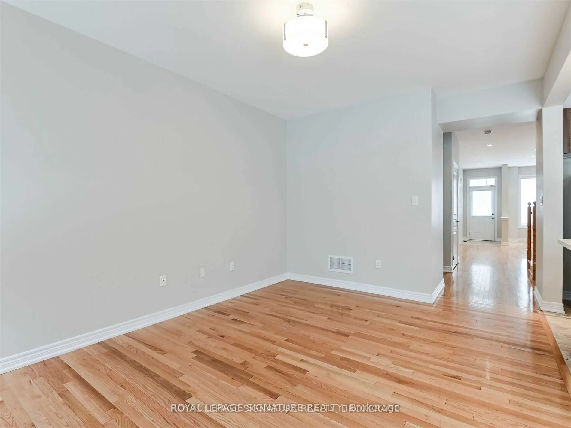 37 Chesterwood Crescent