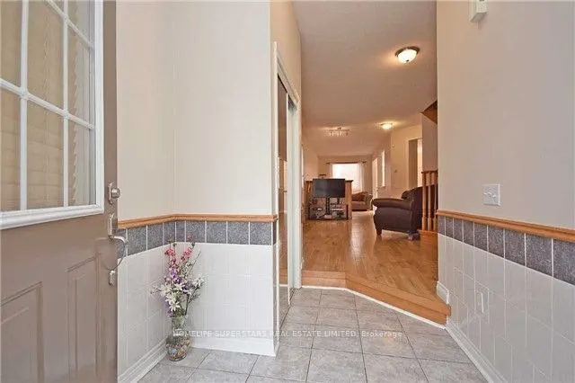 967 Ledbury Crescent