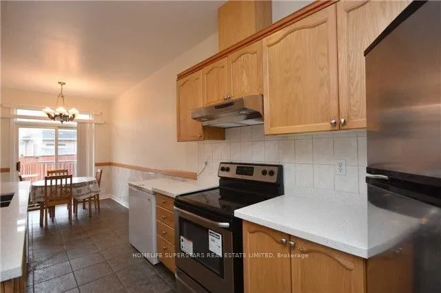 967 Ledbury Crescent
