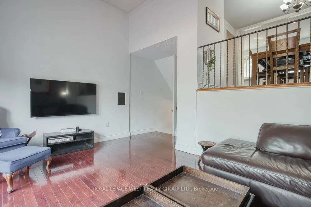 92 Twenty Ninth Street, #3