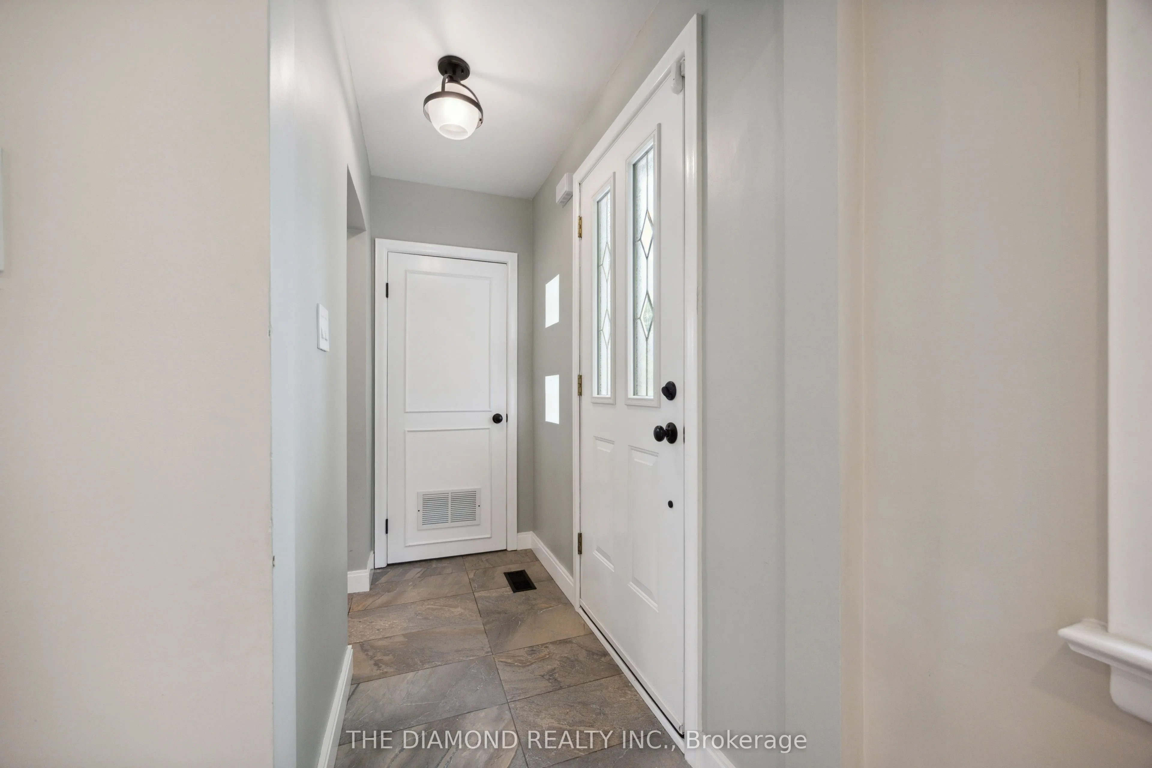 257 The Westway, #Main Floor