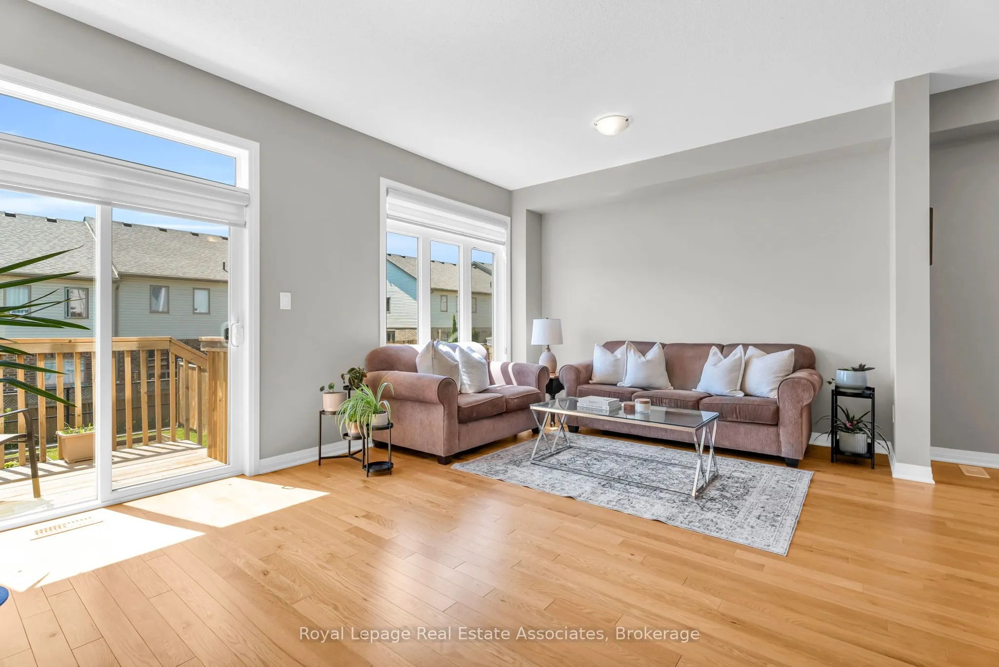 172 Parkinson Crescent
