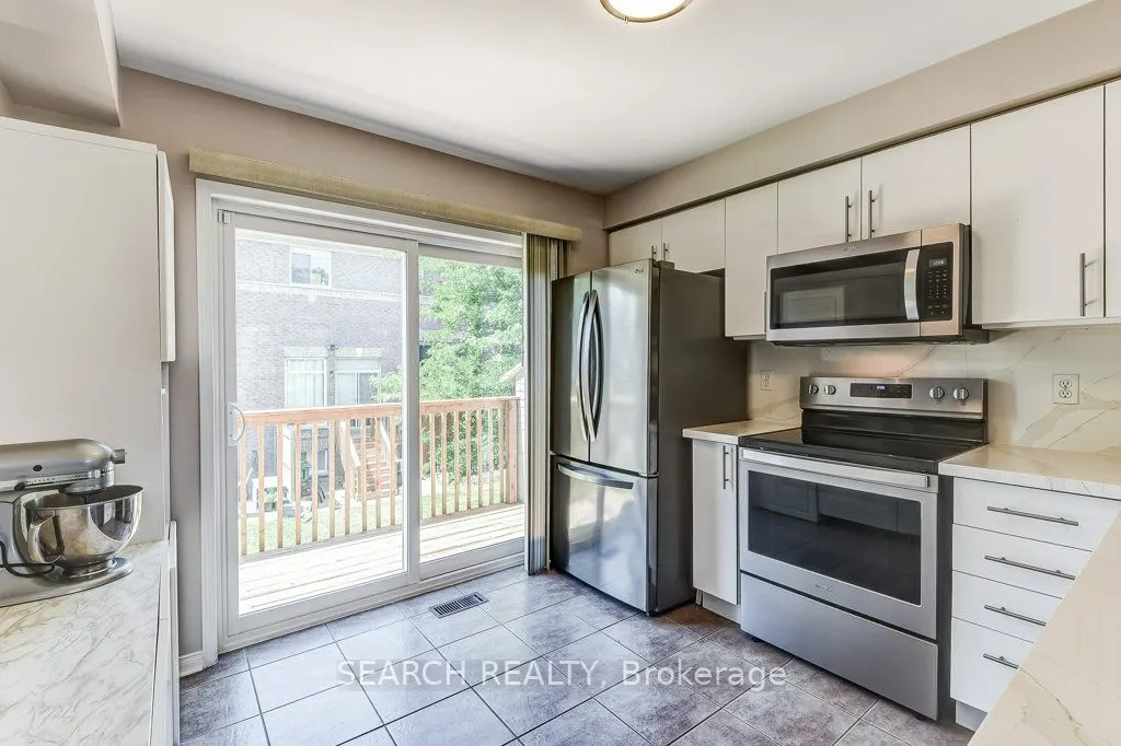 5535 Glen Erin Drive, #77