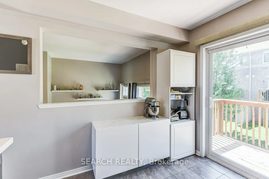 5535 Glen Erin Drive, #77