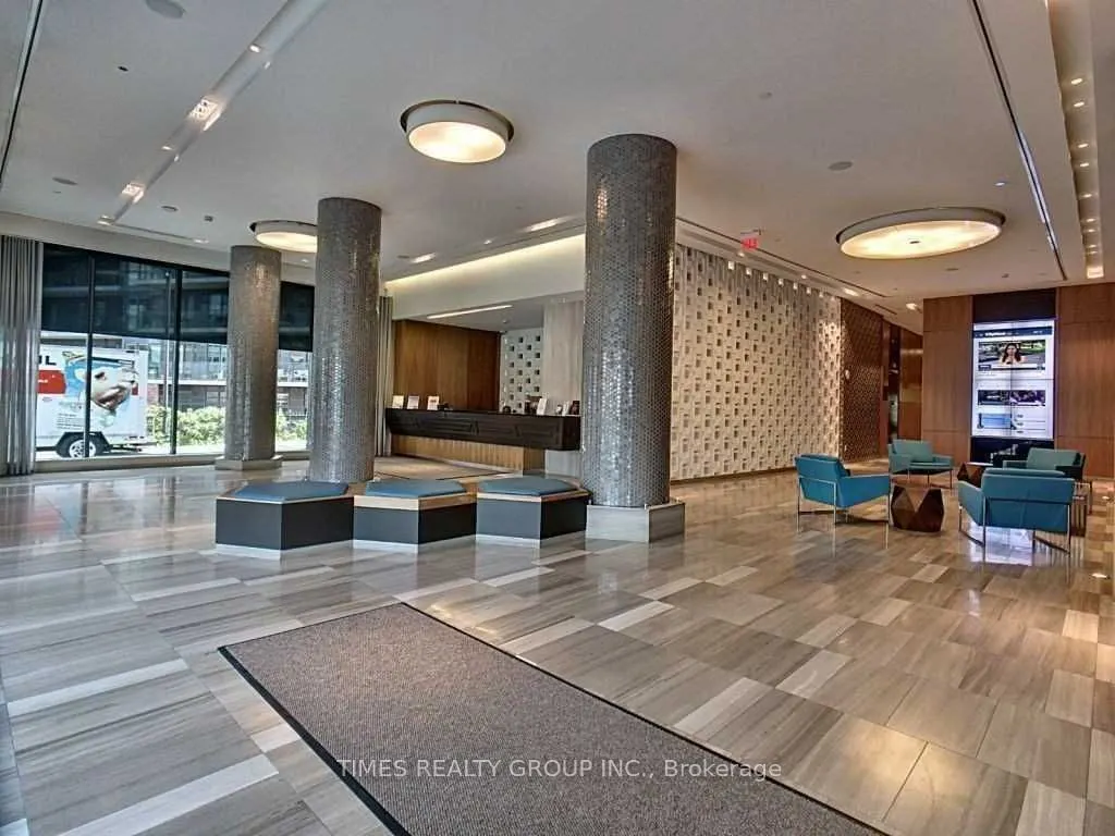 36 Park Lawn Road, #2002