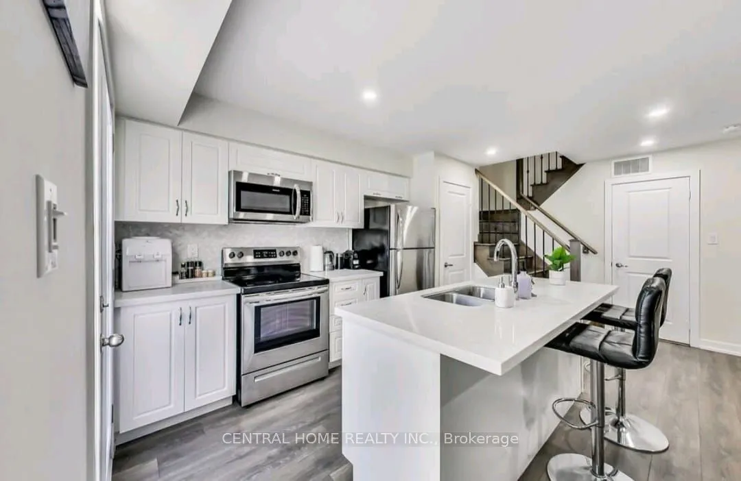 2355 Sheppard Avenue W, #241