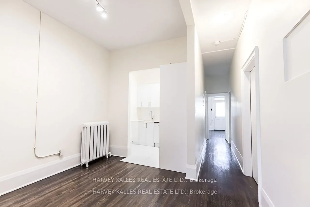 1476 Queen Street W, #A1