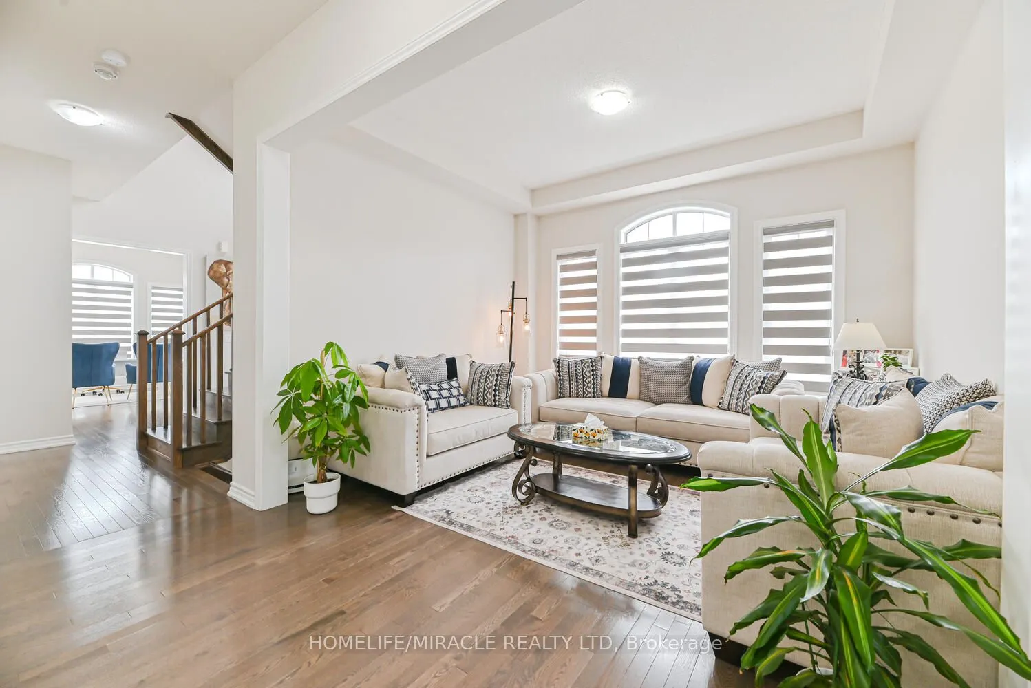 9 Bavenden Crescent