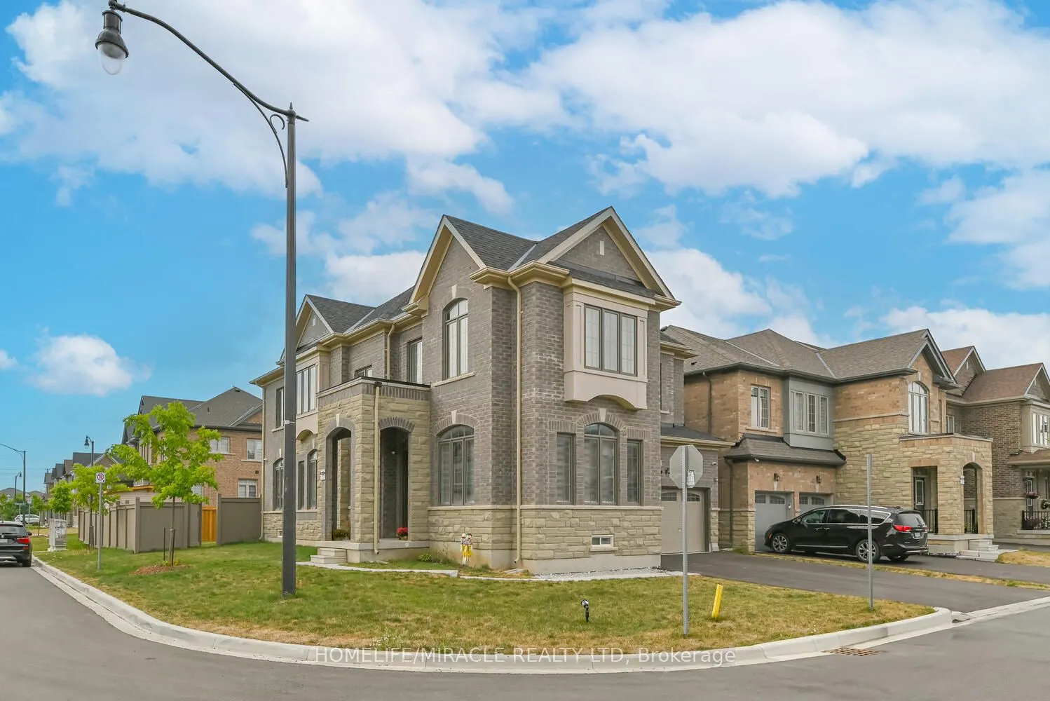 9 Bavenden Crescent