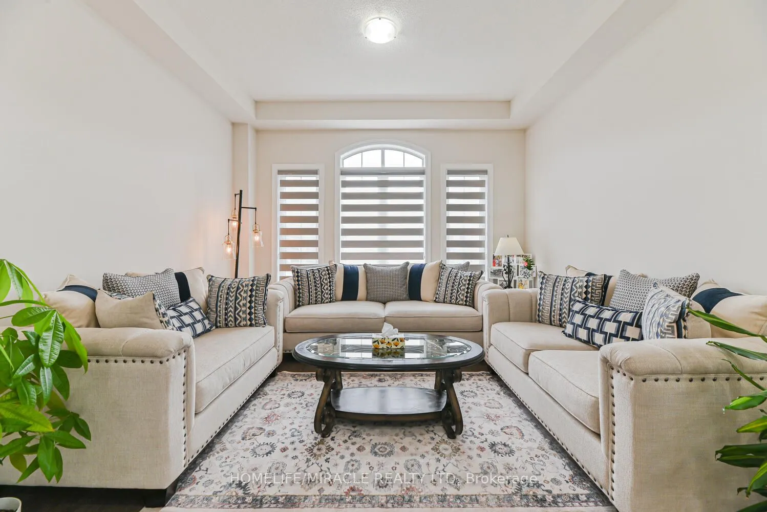 9 Bavenden Crescent