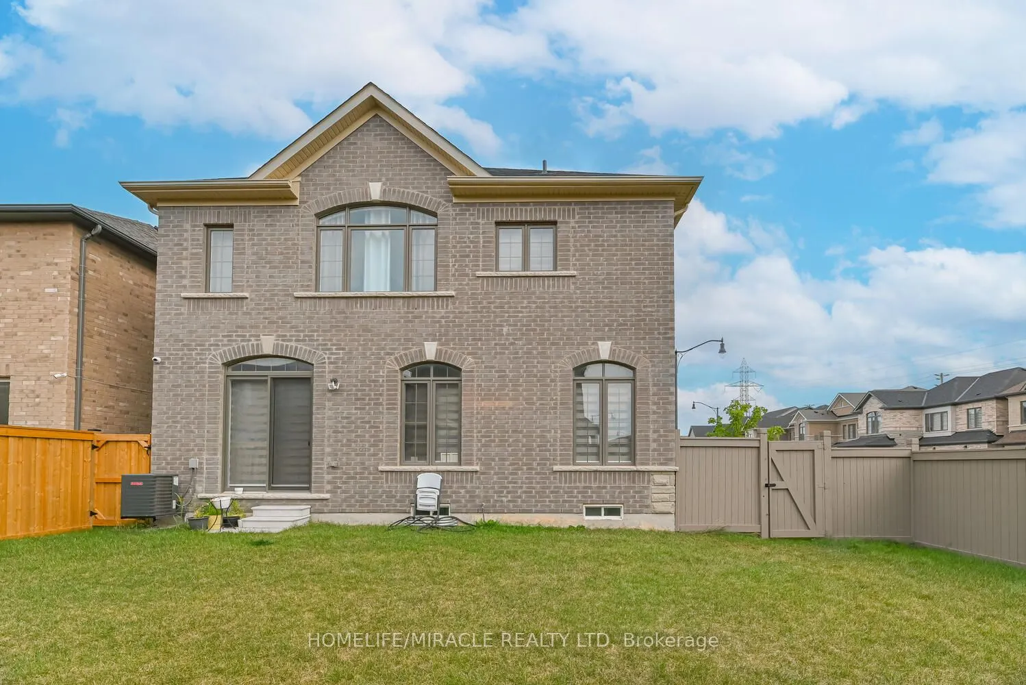9 Bavenden Crescent