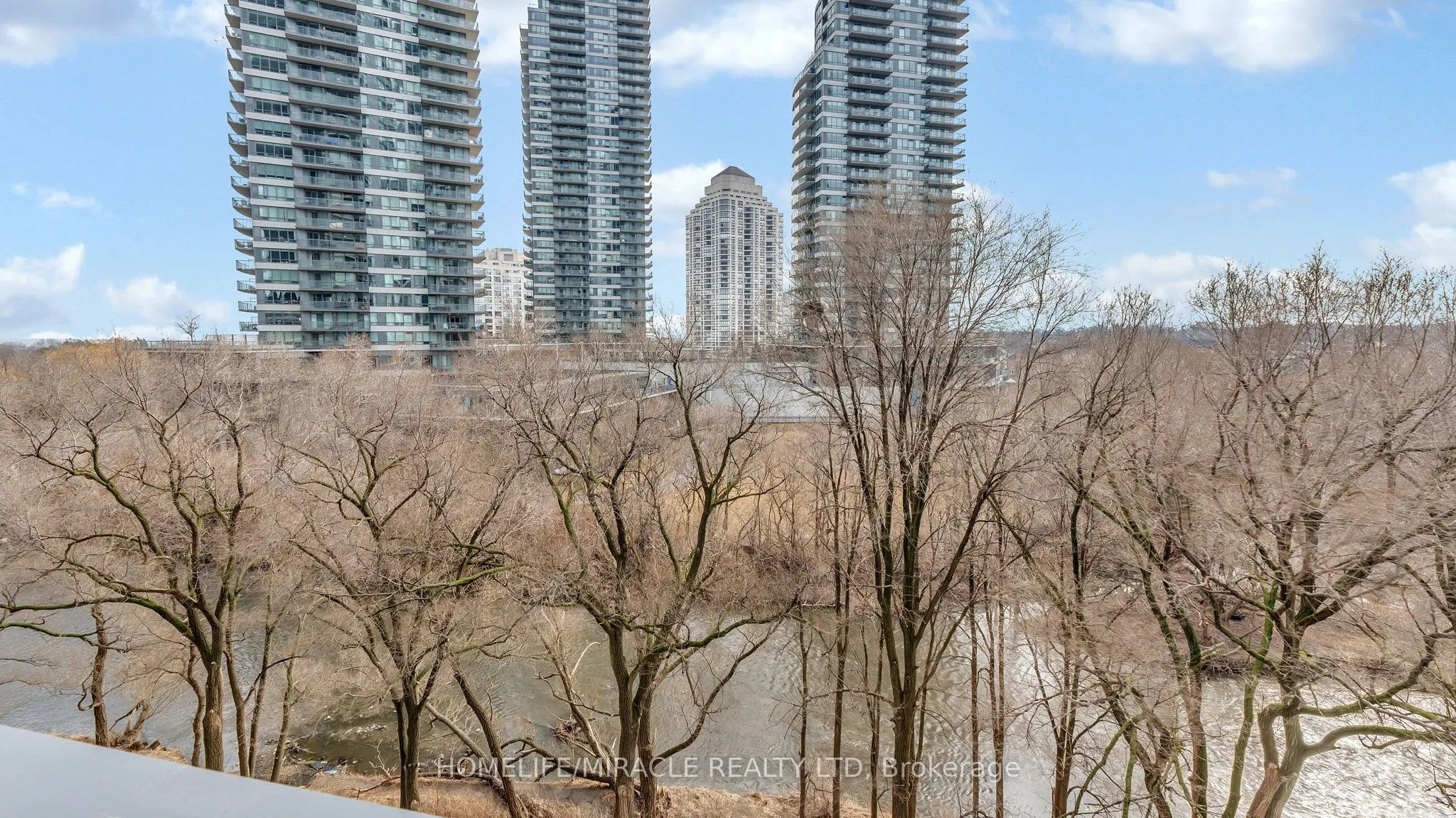 2220 Lake Shore Boulevard W, #616