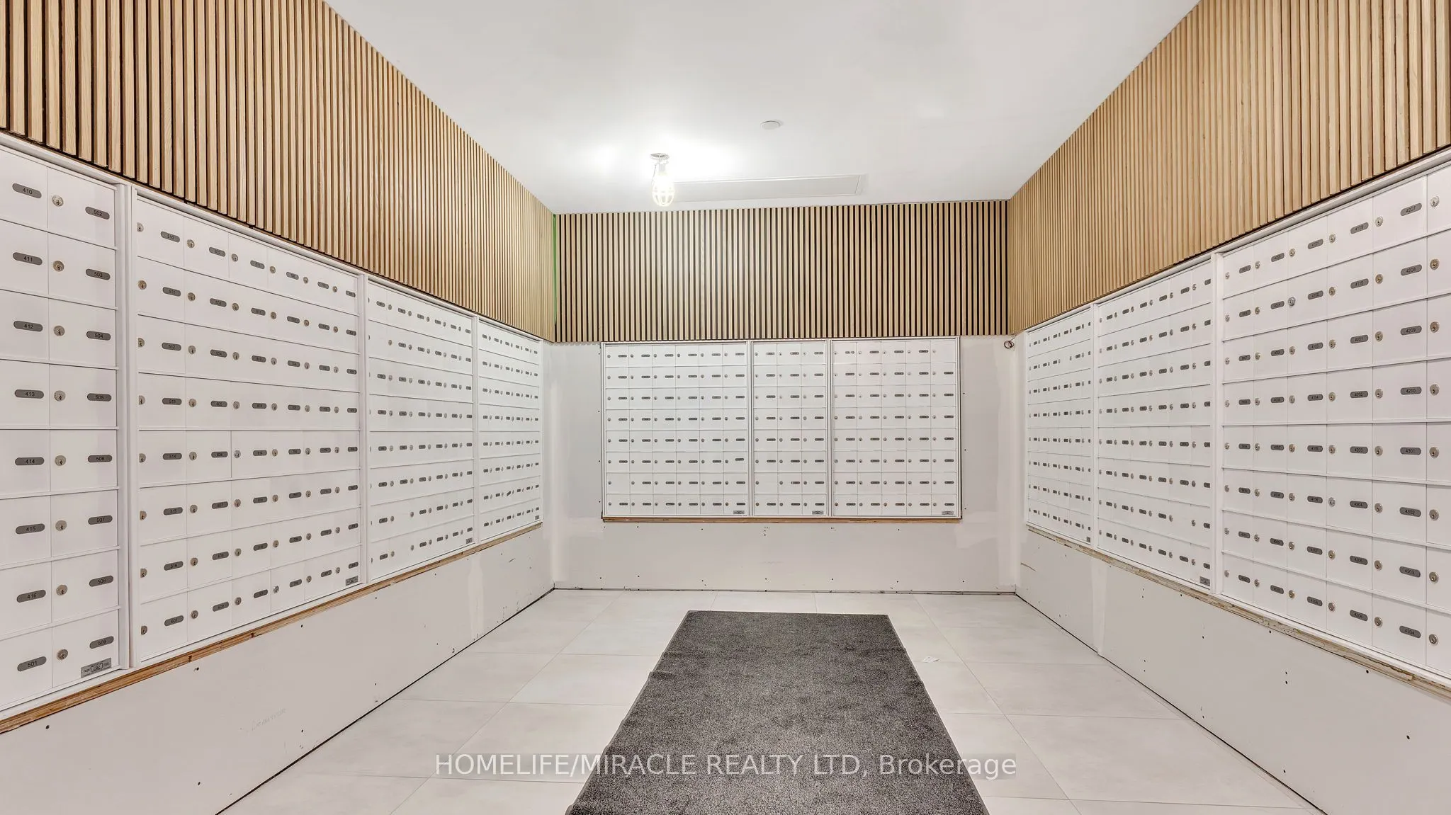 2220 Lake Shore Boulevard W, #616