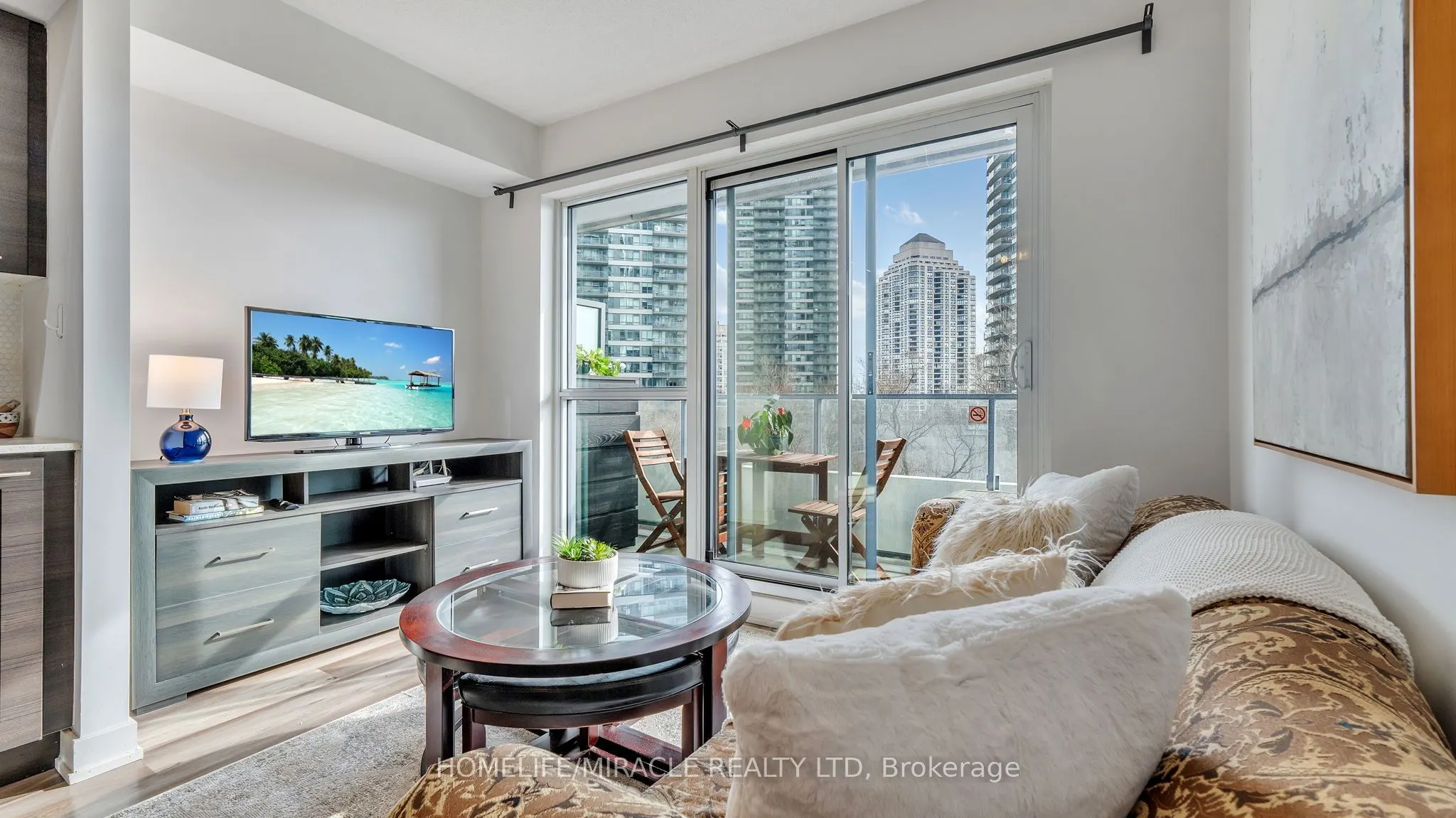 2220 Lake Shore Boulevard W, #616