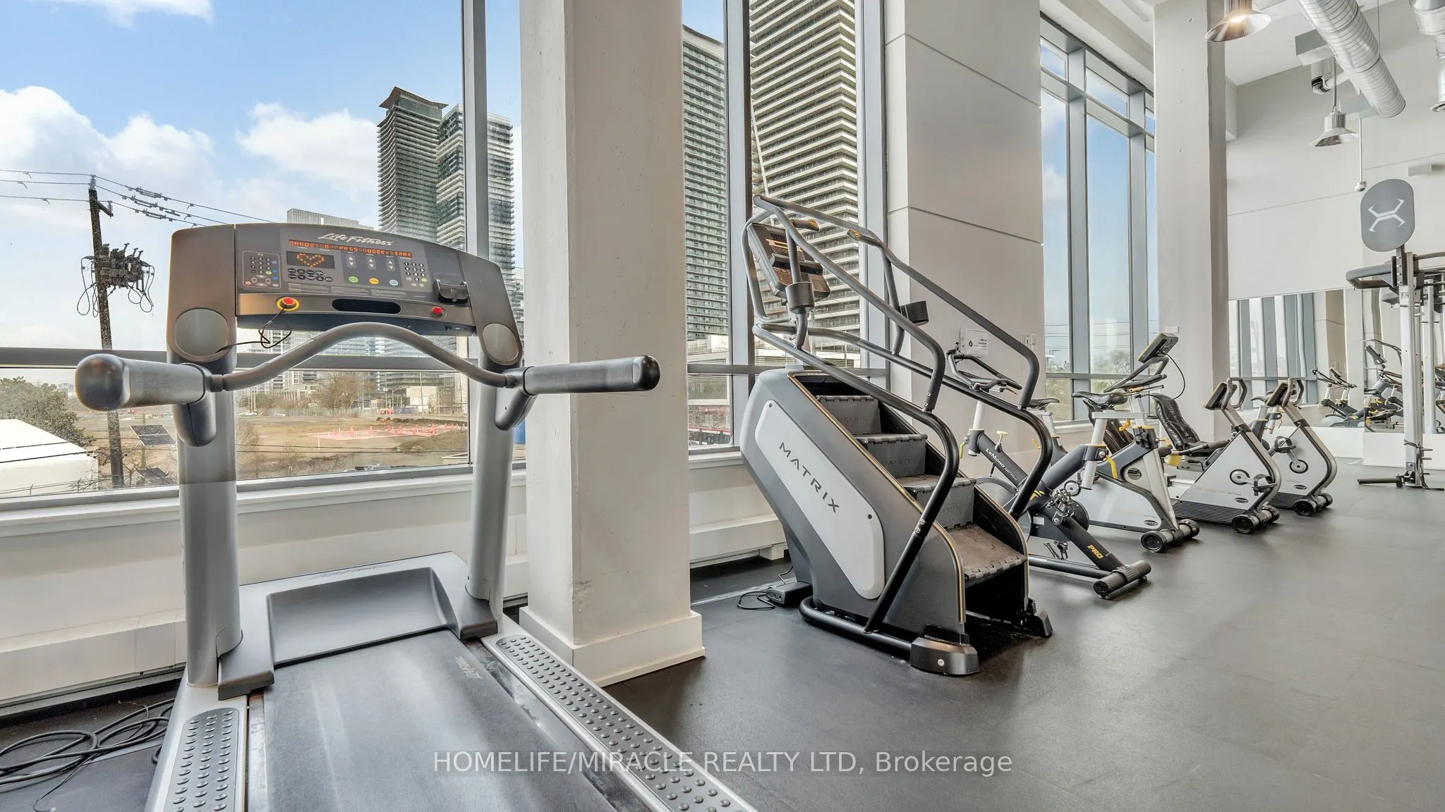 2220 Lake Shore Boulevard W, #616