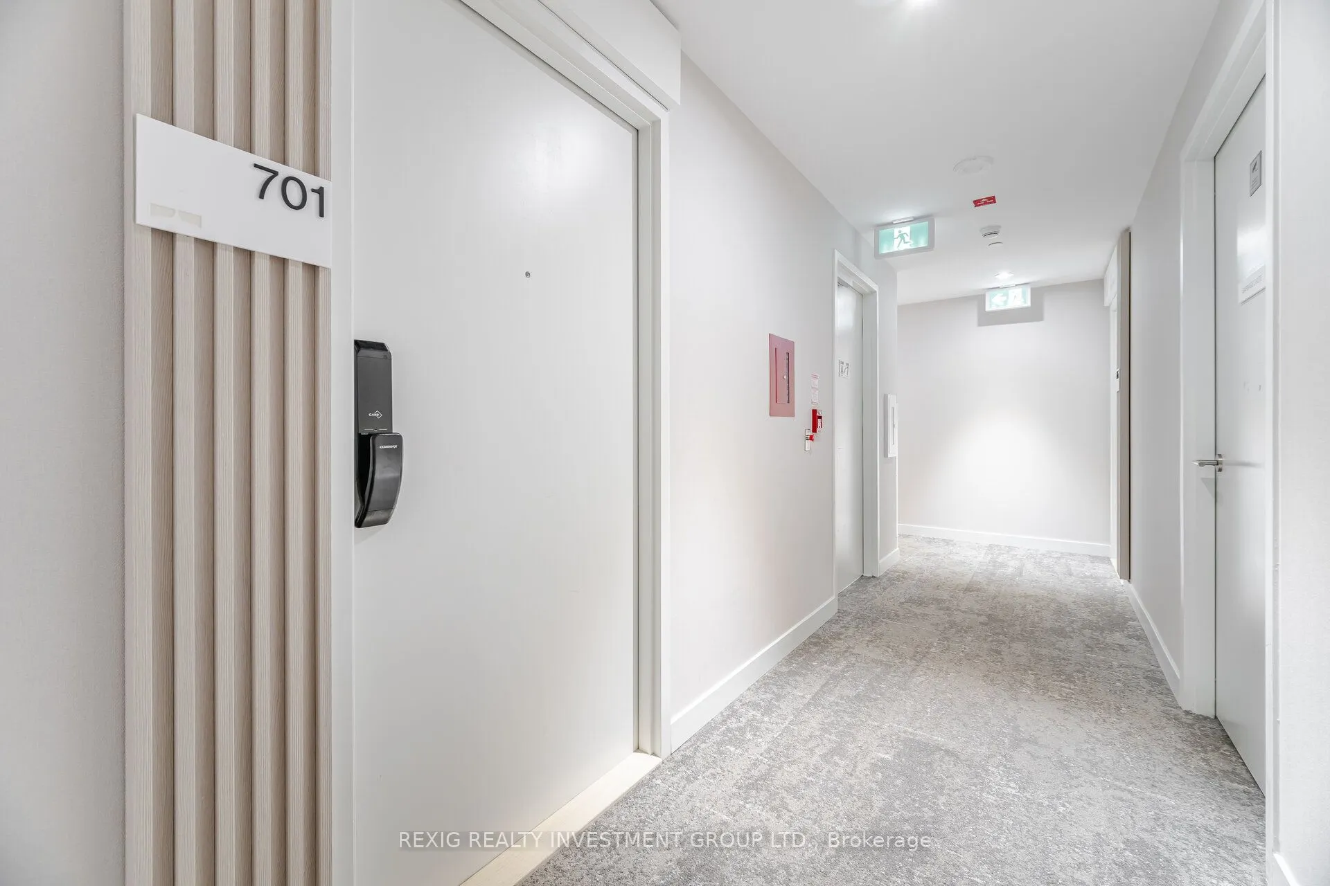 28 Ann Street, #701