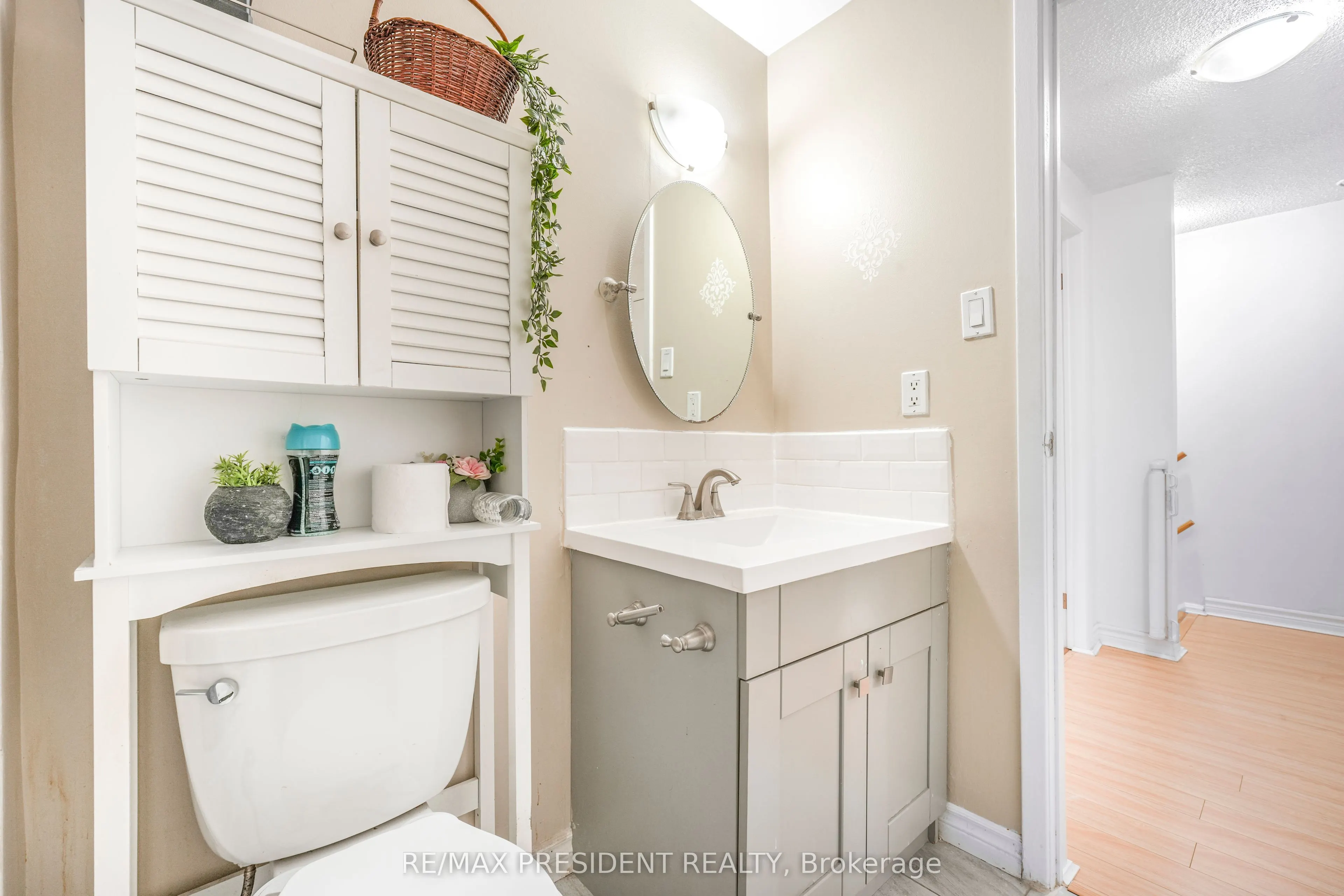 93 Hansen Road N, #84