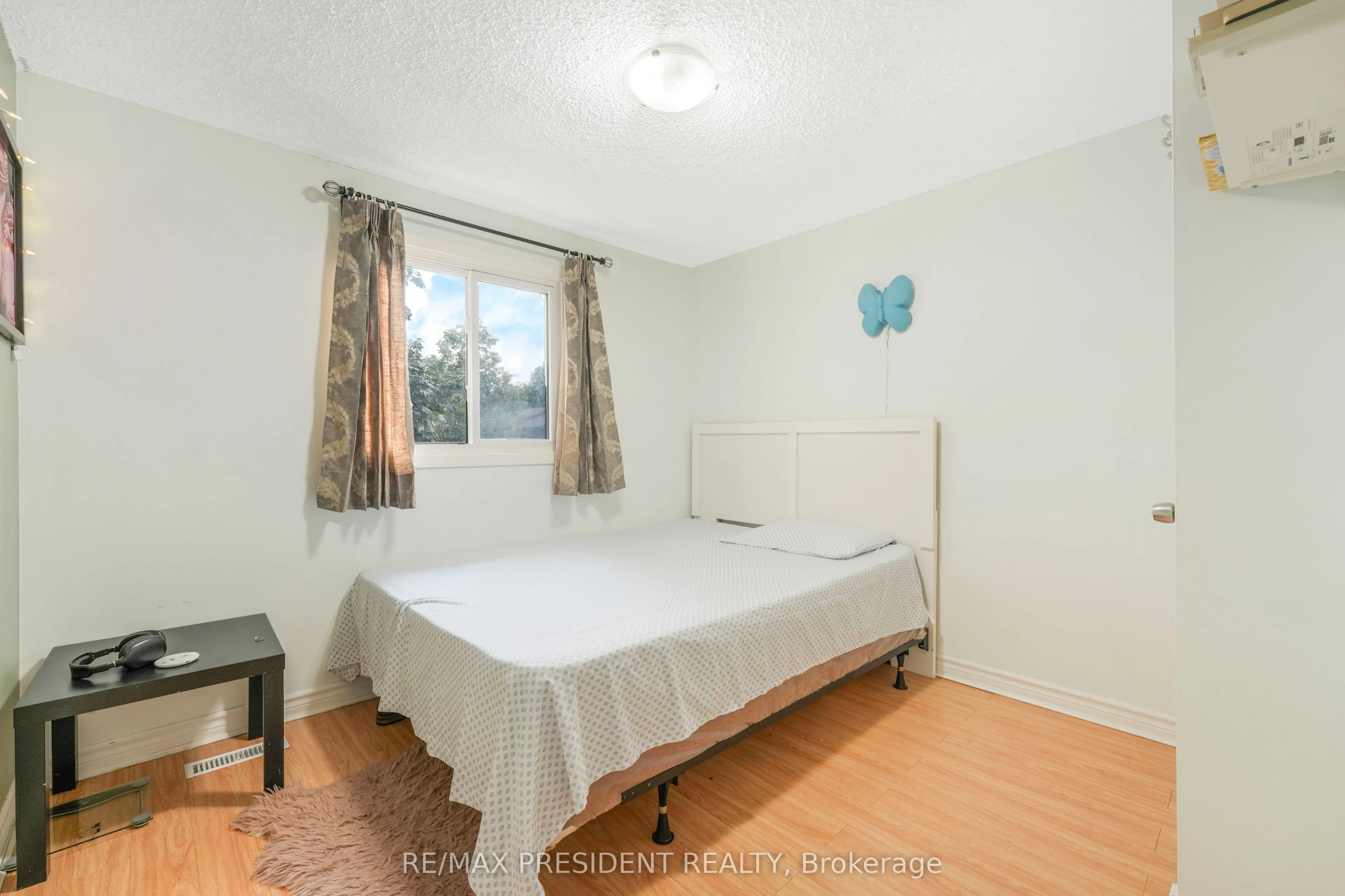 93 Hansen Road N, #84