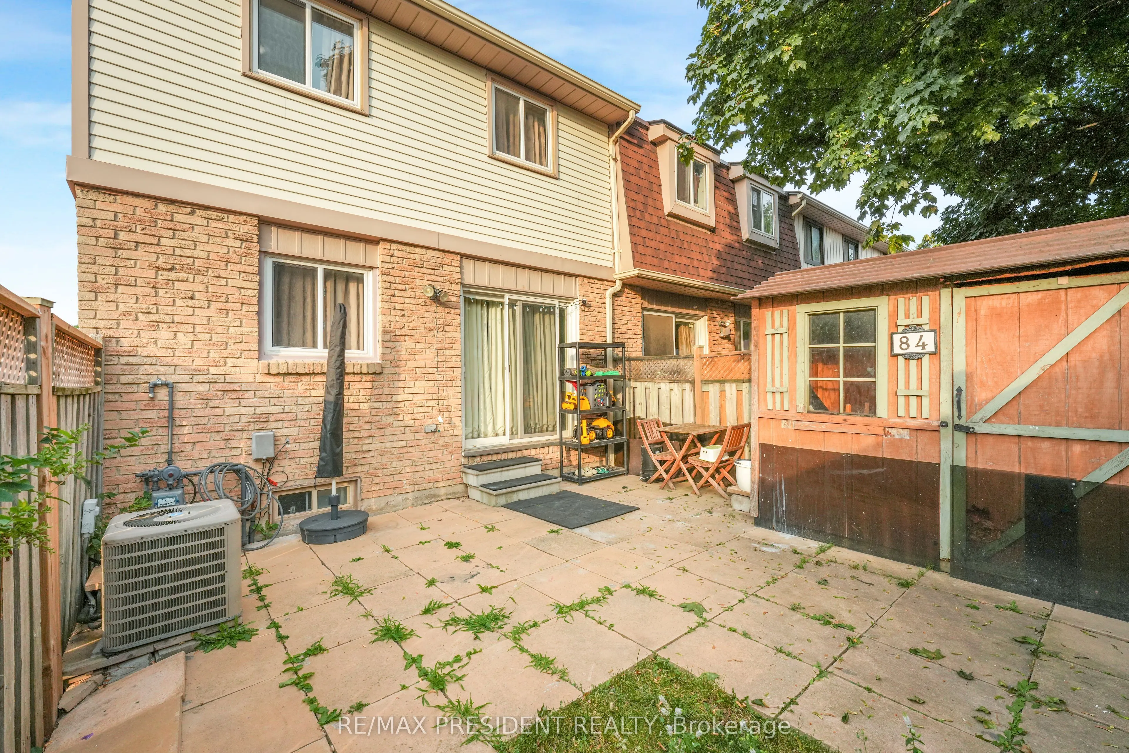 93 Hansen Road N, #84