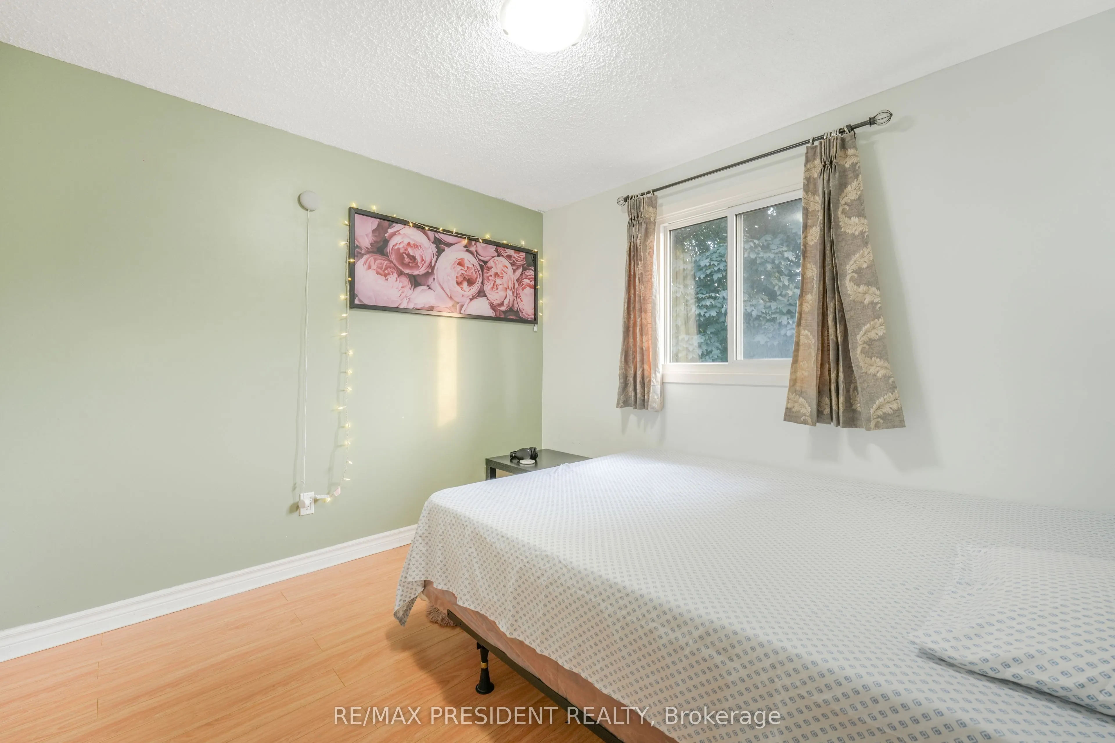 93 Hansen Road N, #84