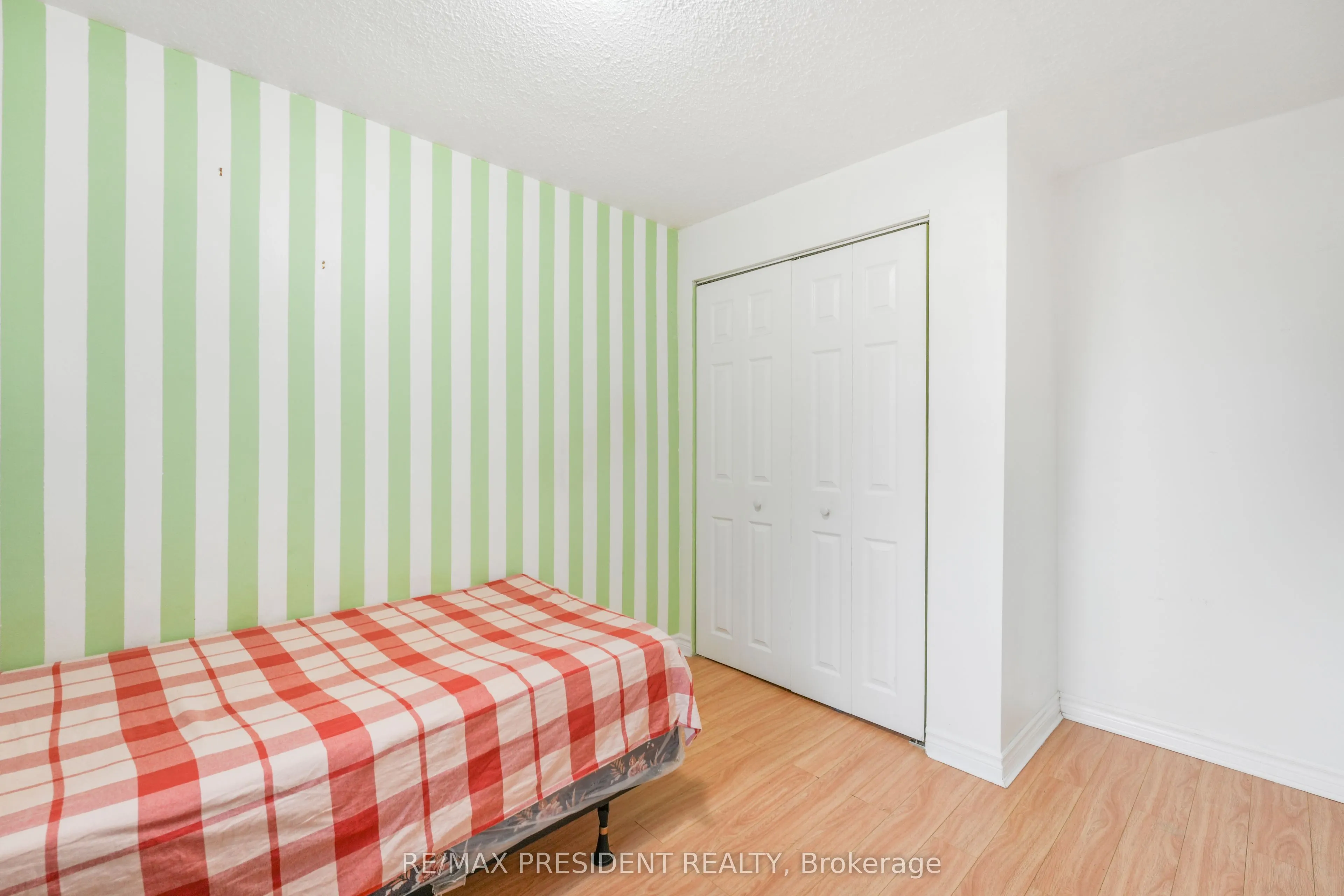 93 Hansen Road N, #84