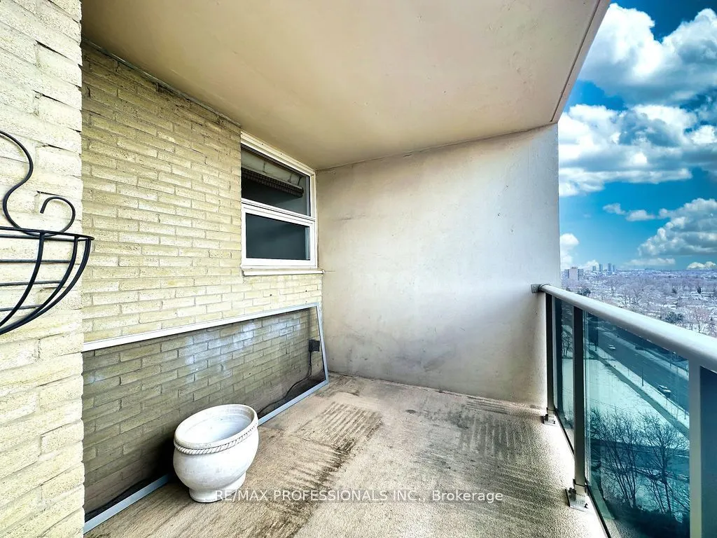 299 Mill Road, #1508