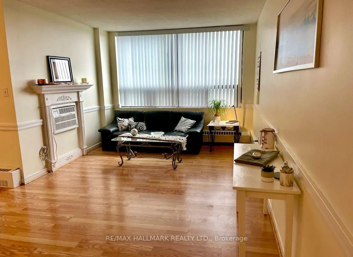 2542 Argyle Road, #801