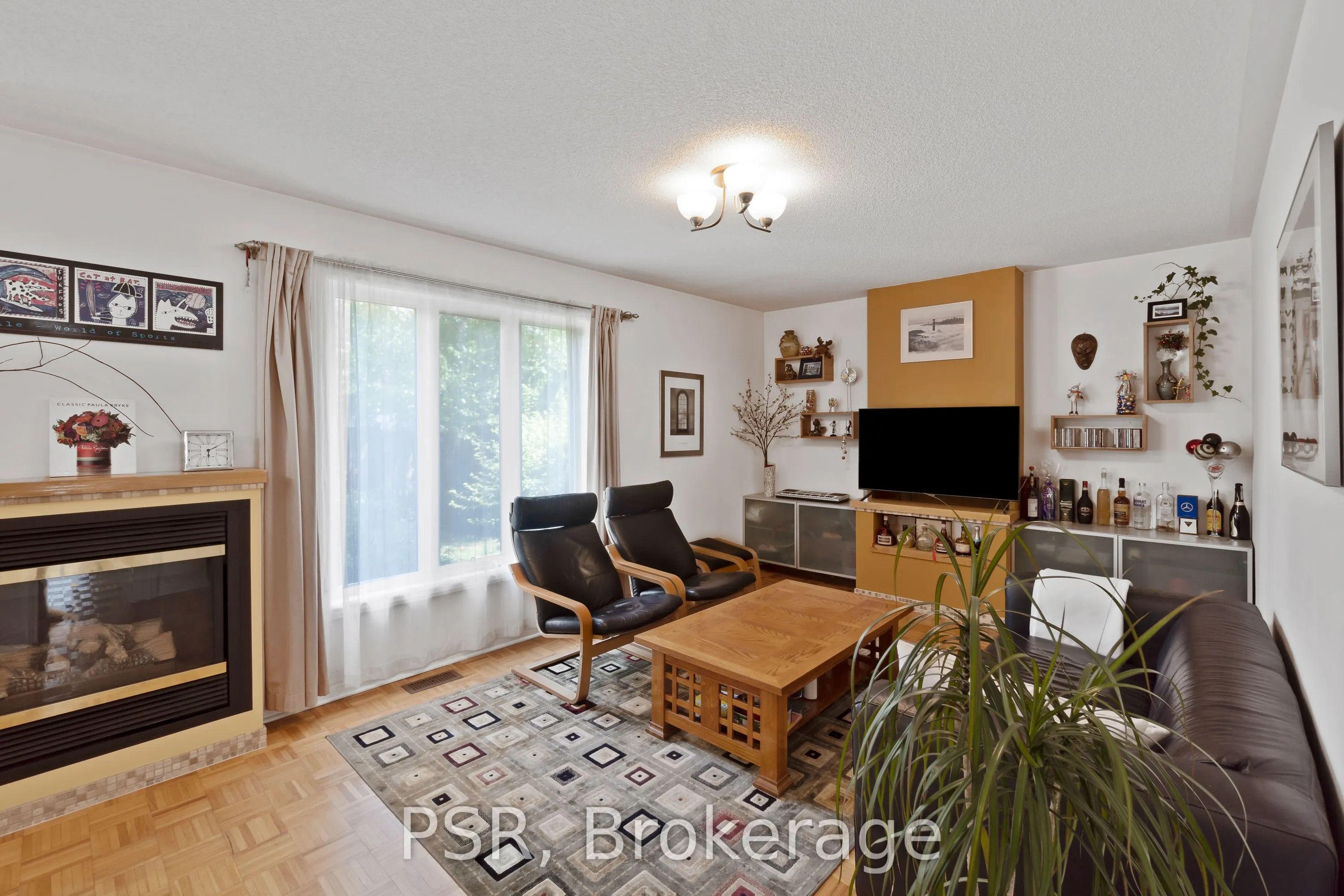 960 Fielder Drive