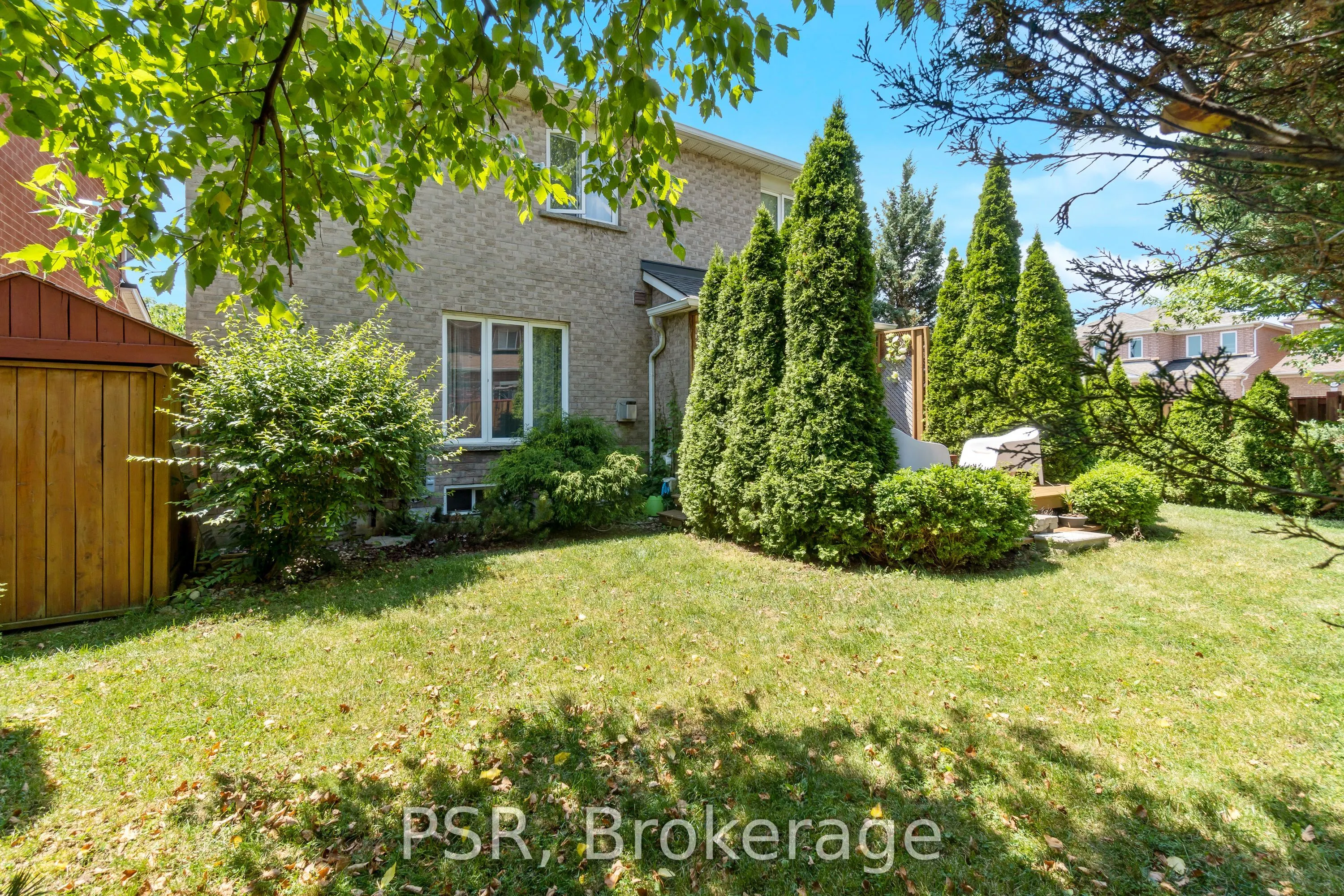 960 Fielder Drive