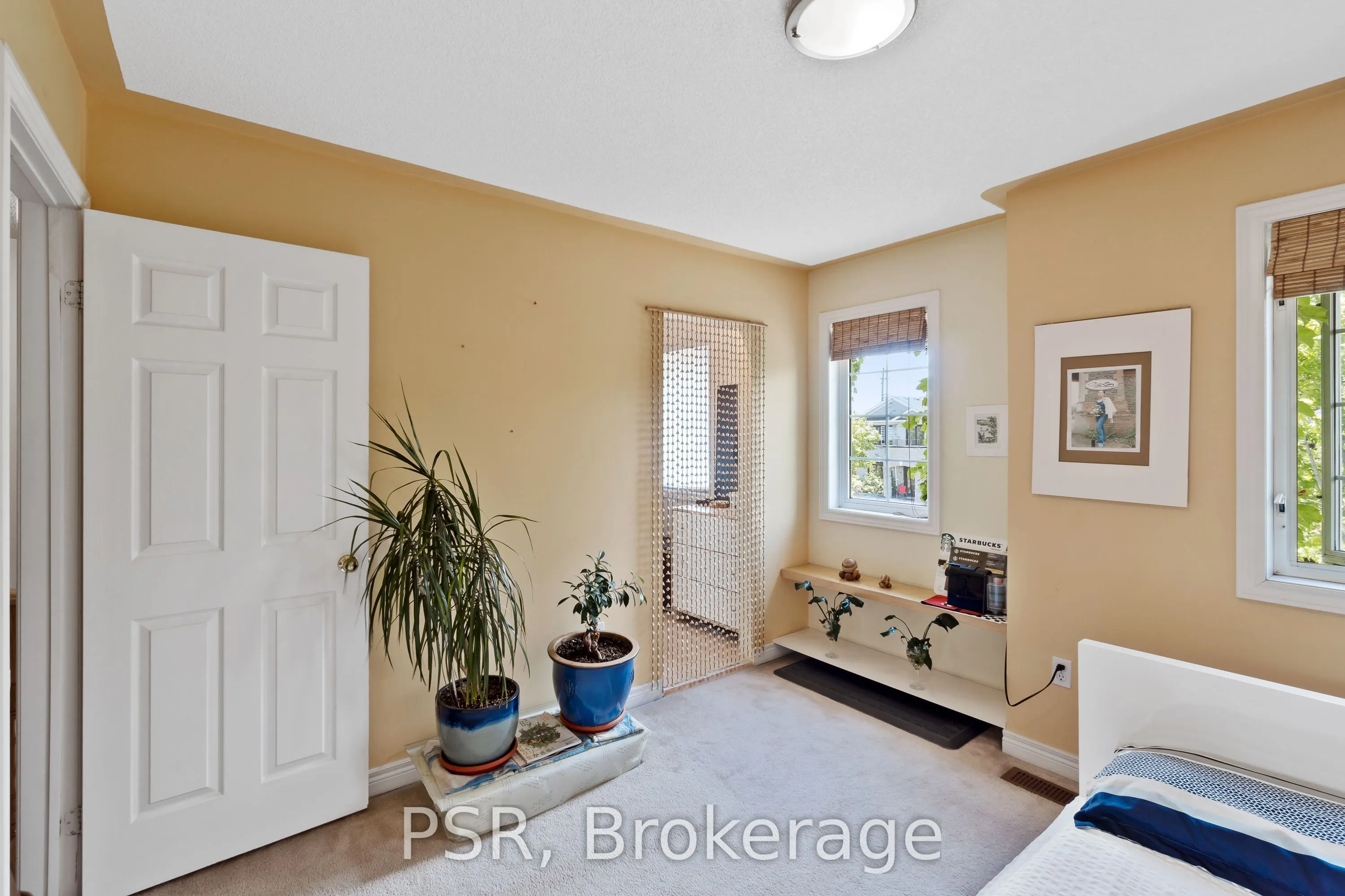 960 Fielder Drive