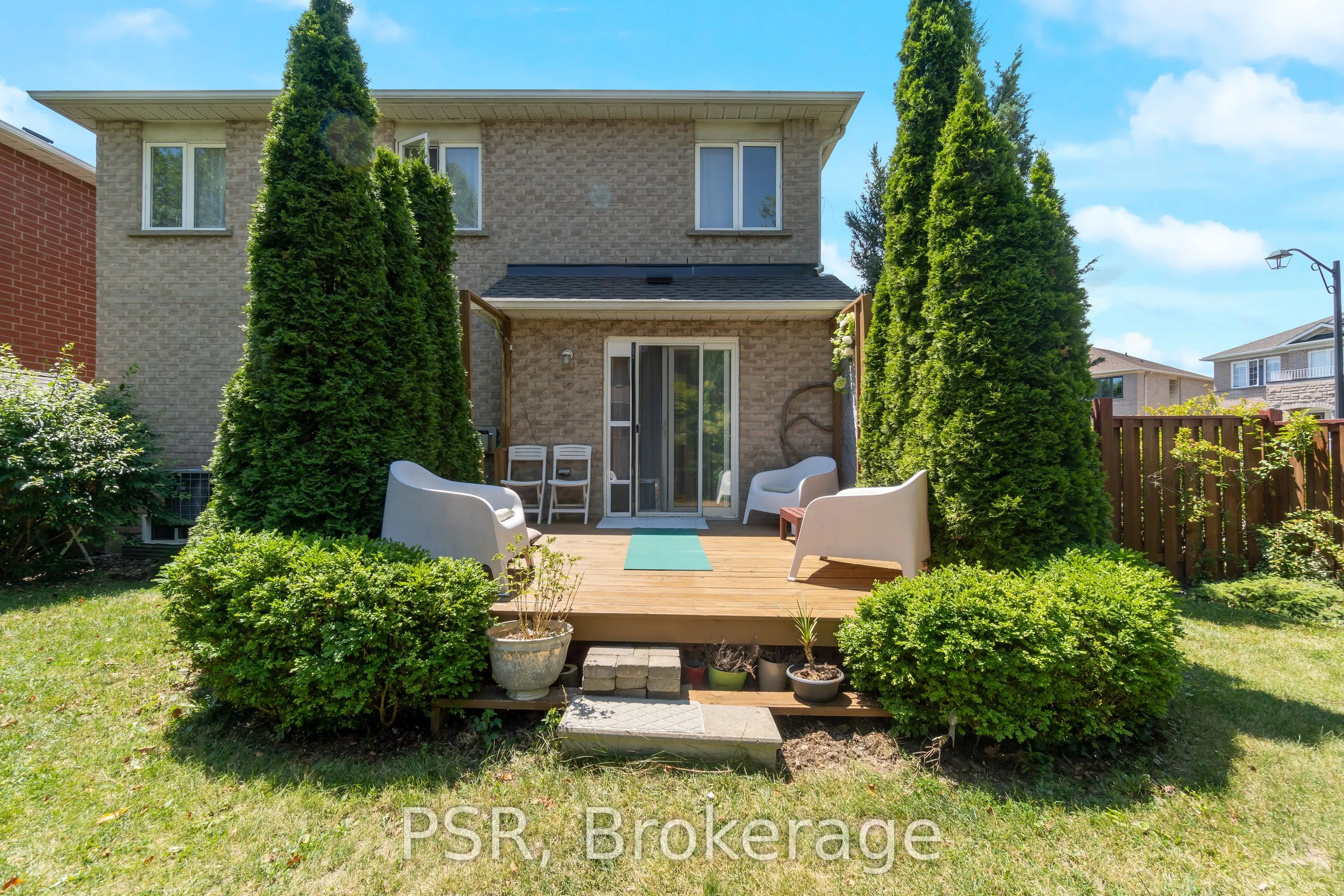 960 Fielder Drive