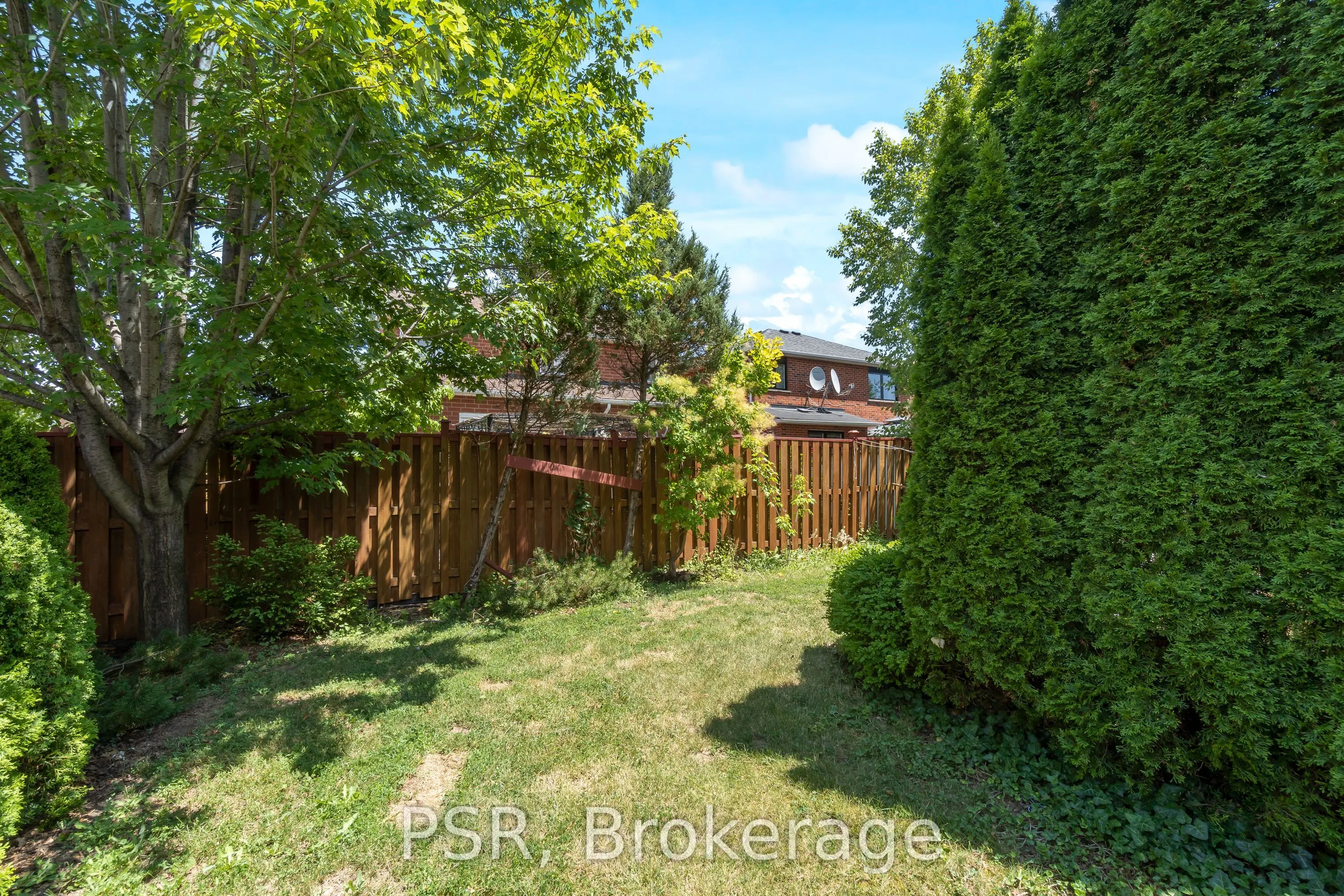 960 Fielder Drive