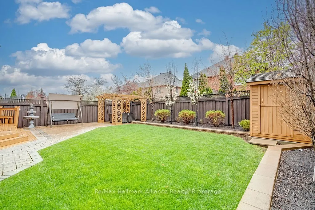 1527 Arrowhead Road