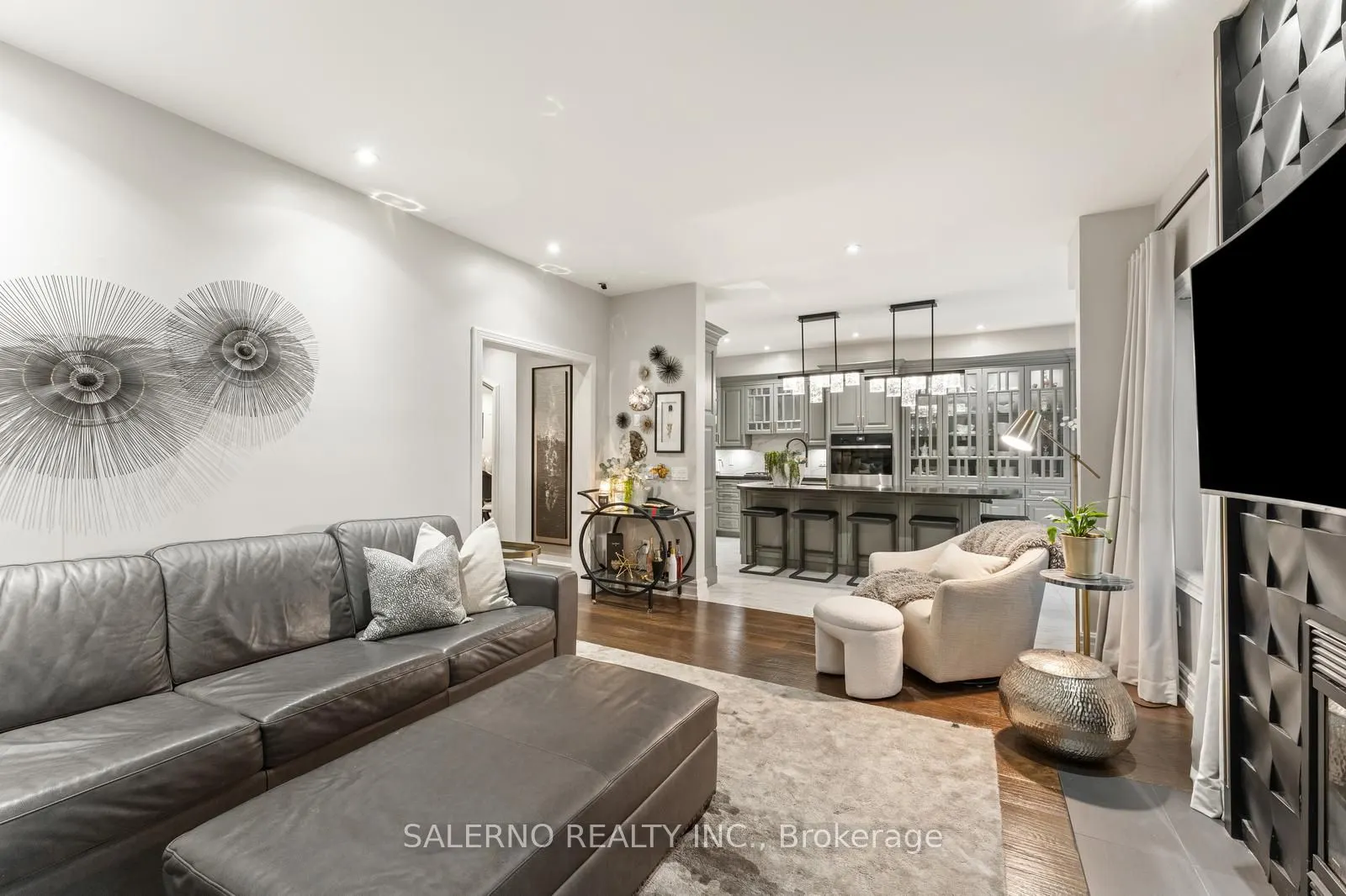 5235 Forestwalk Circle